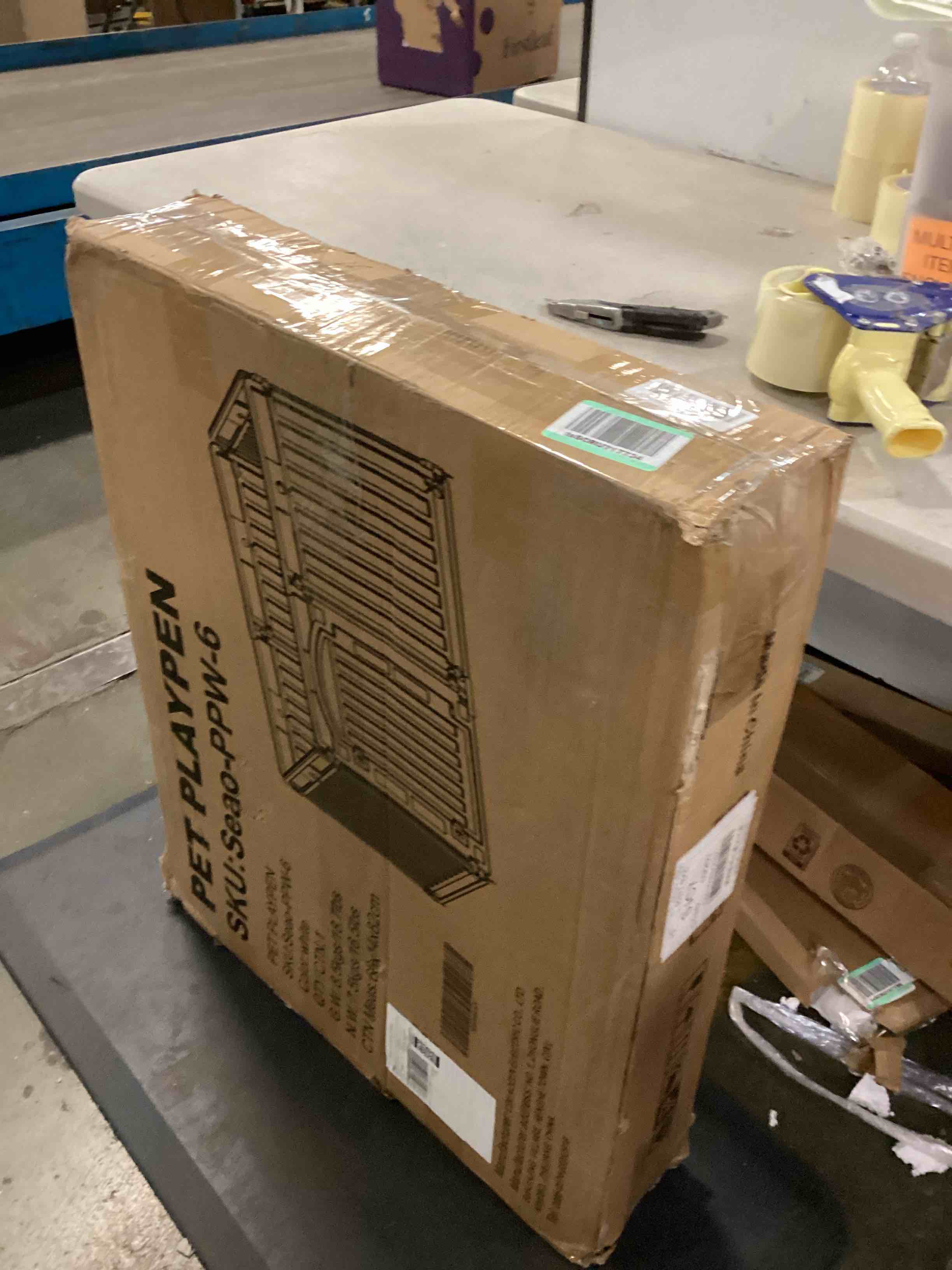 https://s3.amazonaws.com/lotting-images-prod/bidfta/GRN5811773_1715087709681.jpeg