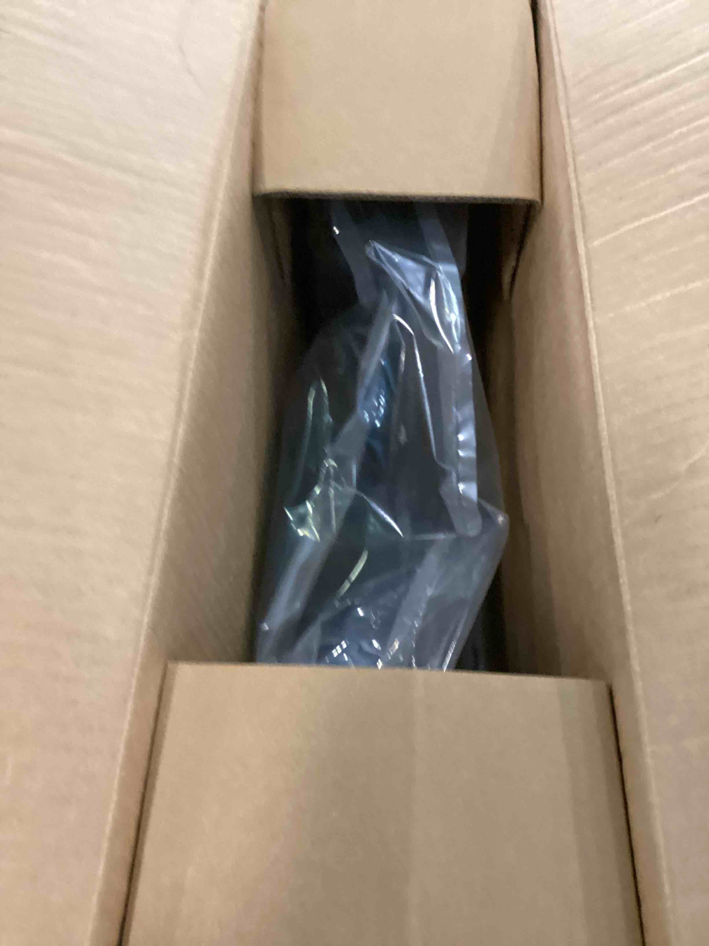 https://s3.amazonaws.com/lotting-images-prod/bidfta/GRN5812578_1715862287028.jpeg