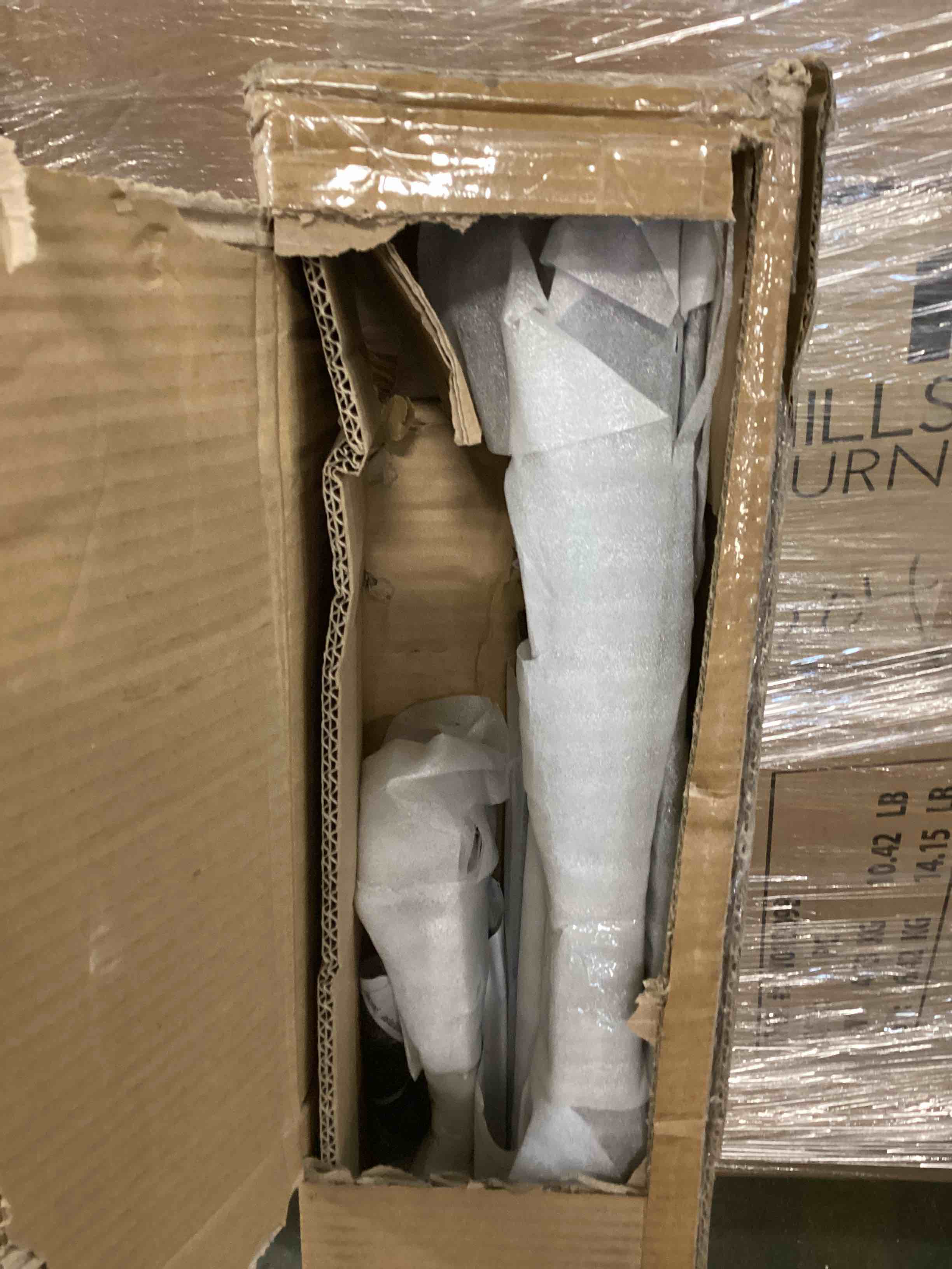 https://s3.amazonaws.com/lotting-images-prod/bidfta/GRN5812581_1715862527088.jpeg