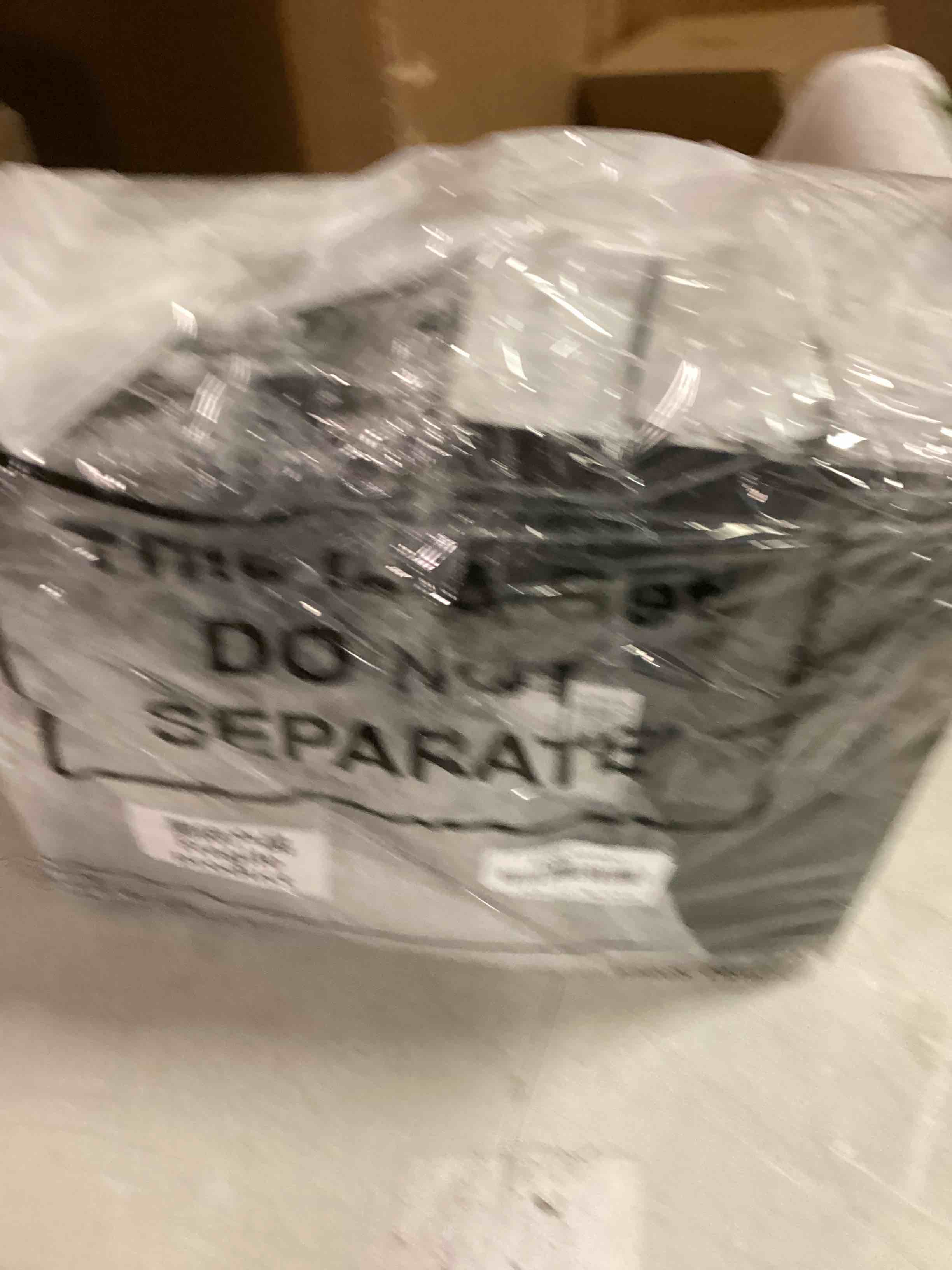 https://s3.amazonaws.com/lotting-images-prod/bidfta/GRN5814166_1716227258800.jpeg