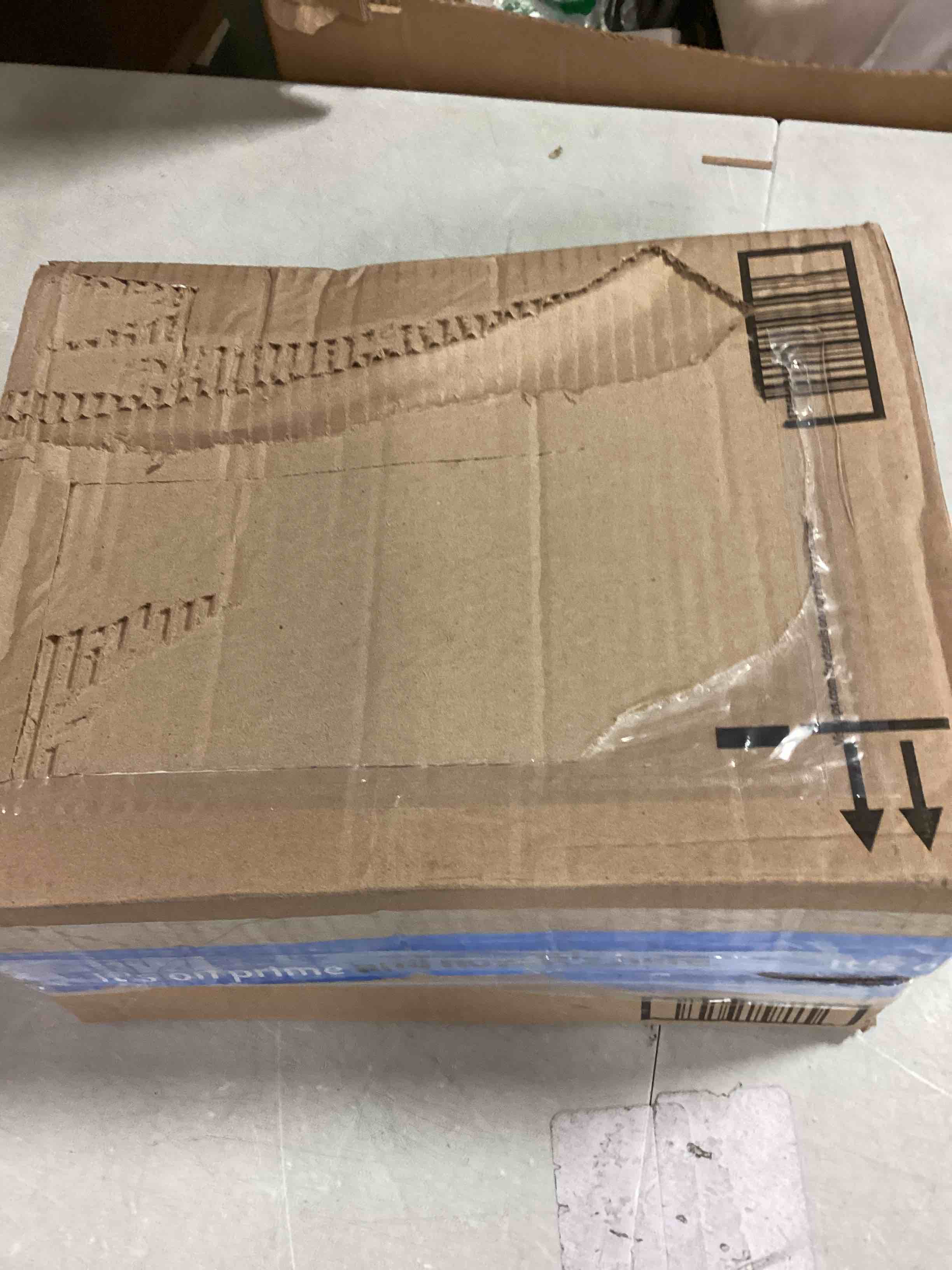 https://s3.amazonaws.com/lotting-images-prod/bidfta/GRN5814170_1716227454768.jpeg