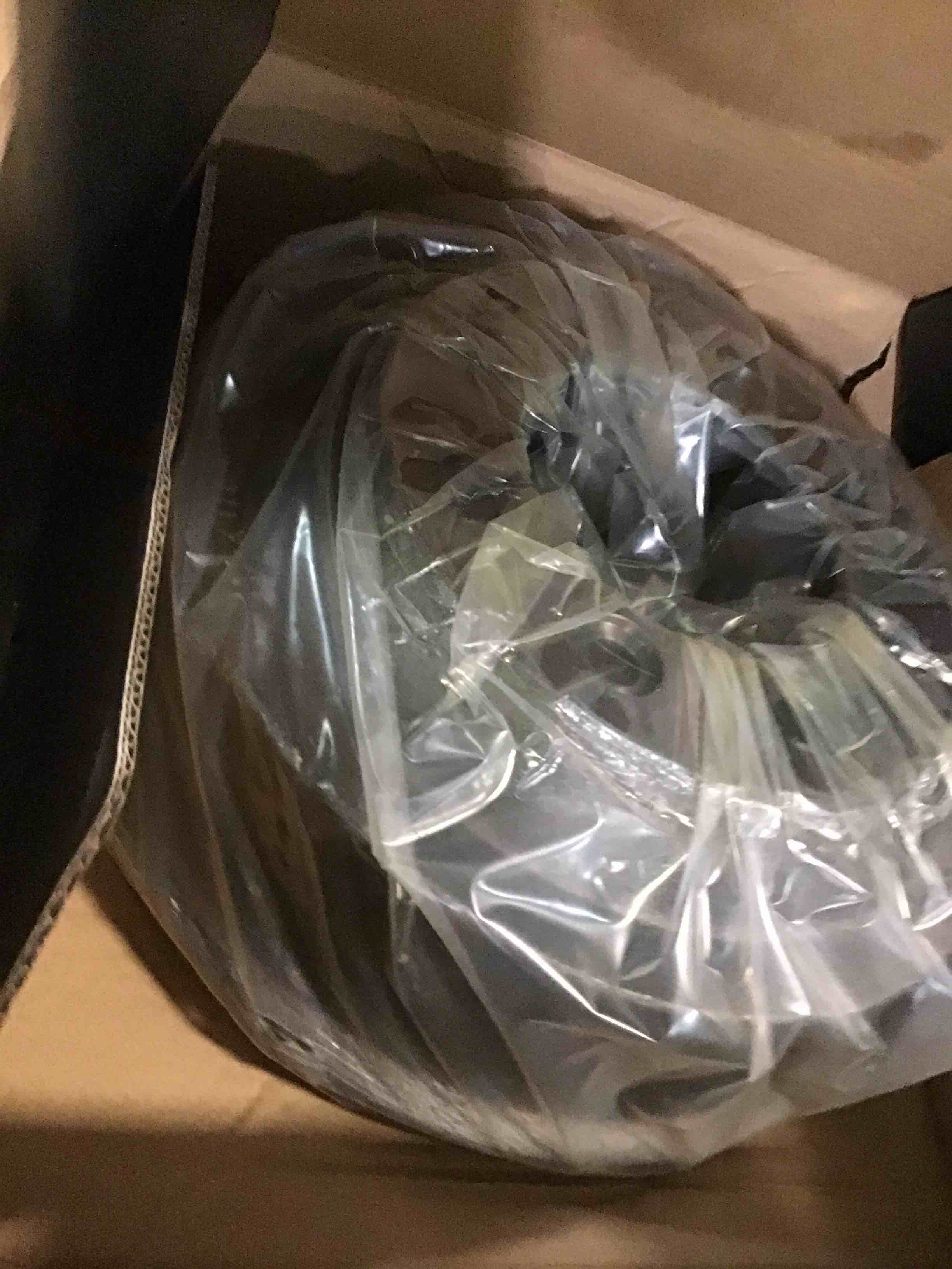 https://s3.amazonaws.com/lotting-images-prod/bidfta/GRN5814746_1714671011990.jpeg