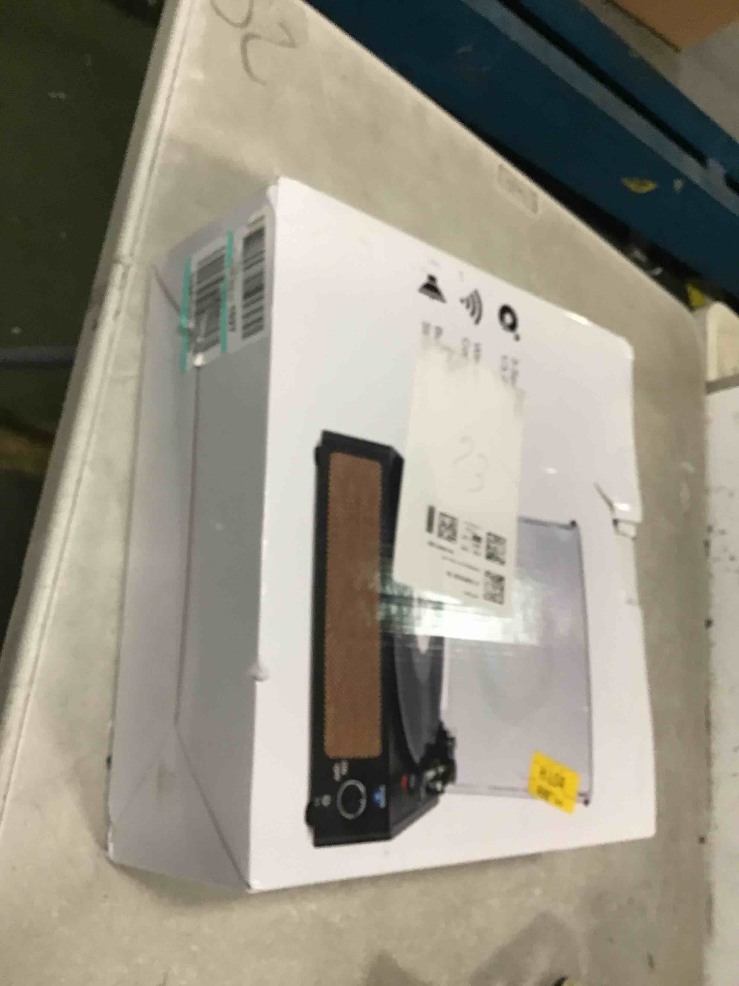 https://s3.amazonaws.com/lotting-images-prod/bidfta/GRN5815267_1714762307831.jpeg