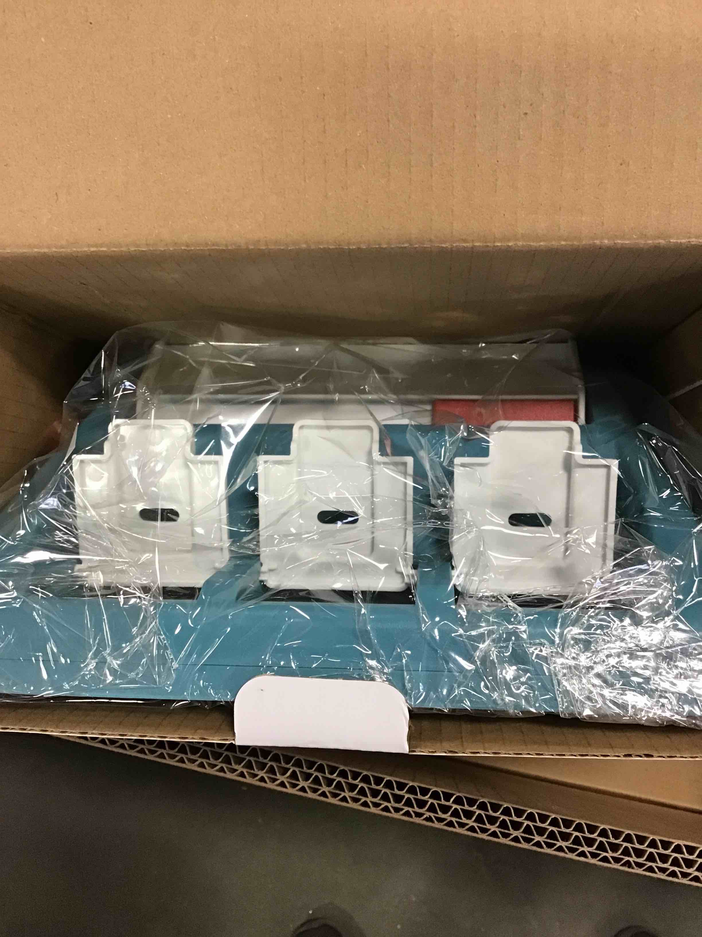https://s3.amazonaws.com/lotting-images-prod/bidfta/GRN5816961_1706545107581.jpeg