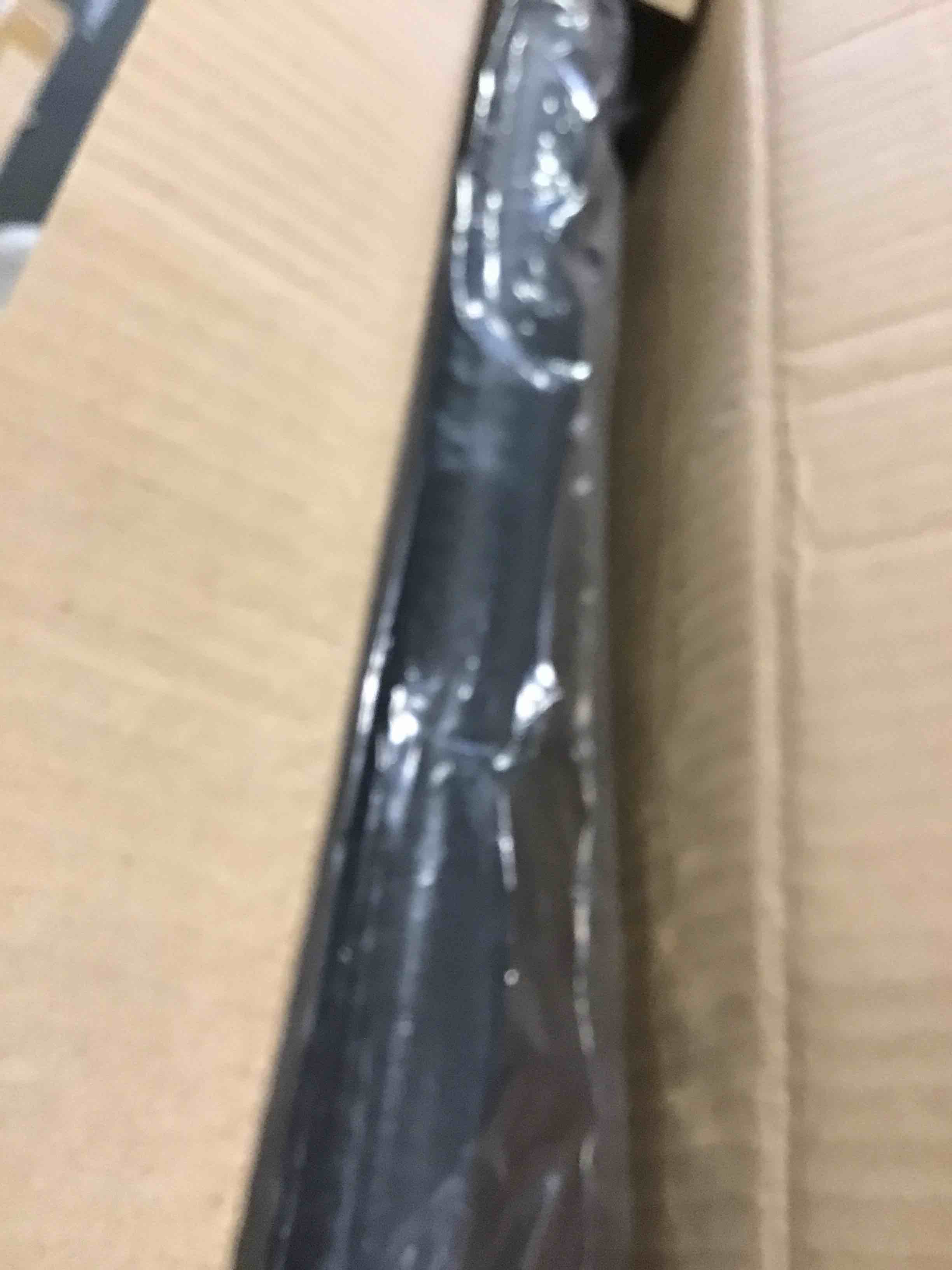 https://s3.amazonaws.com/lotting-images-prod/bidfta/GRN5817685_1705937400372.jpeg
