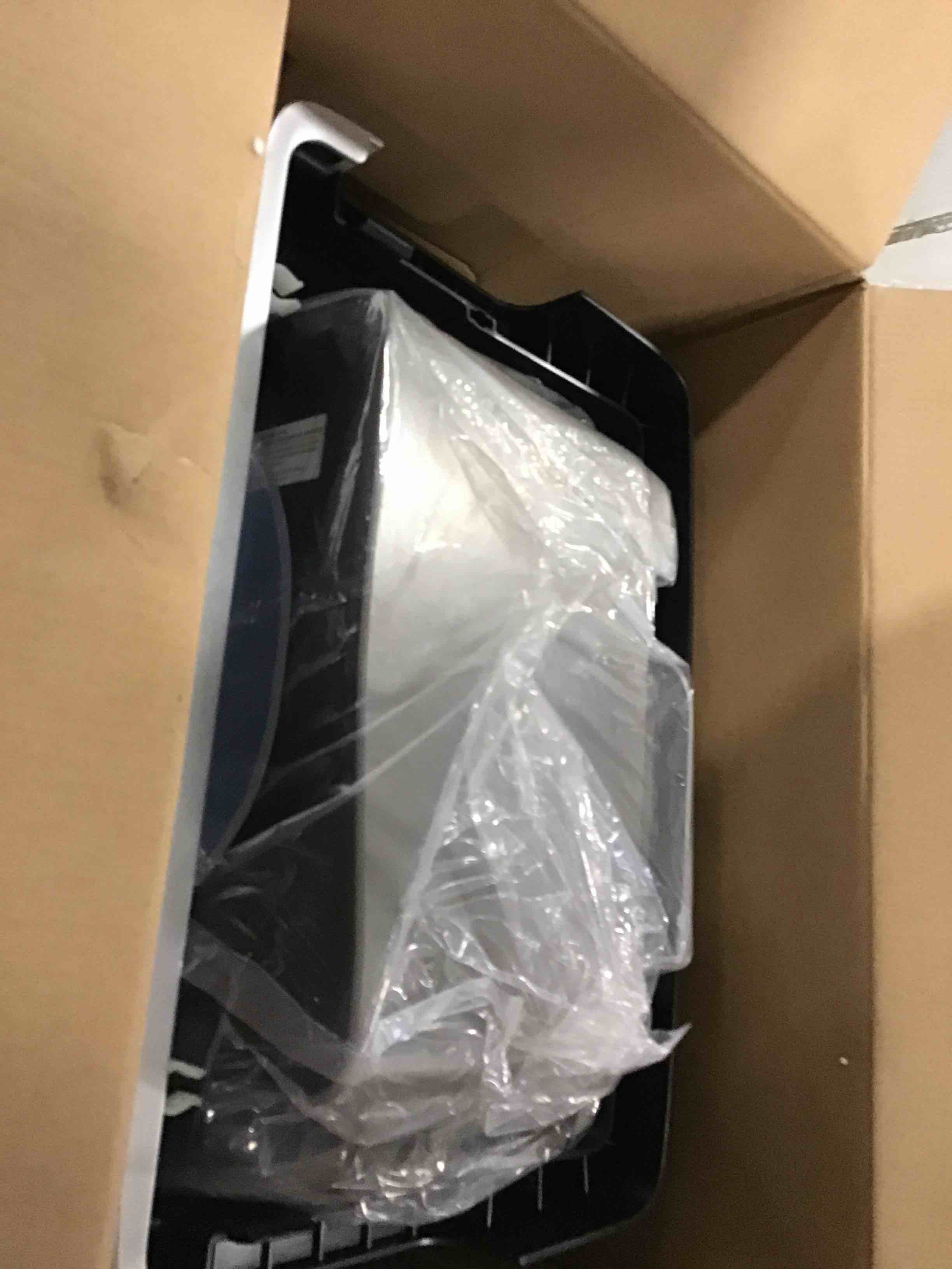 https://s3.amazonaws.com/lotting-images-prod/bidfta/GRN5817693_1705937786017.jpeg