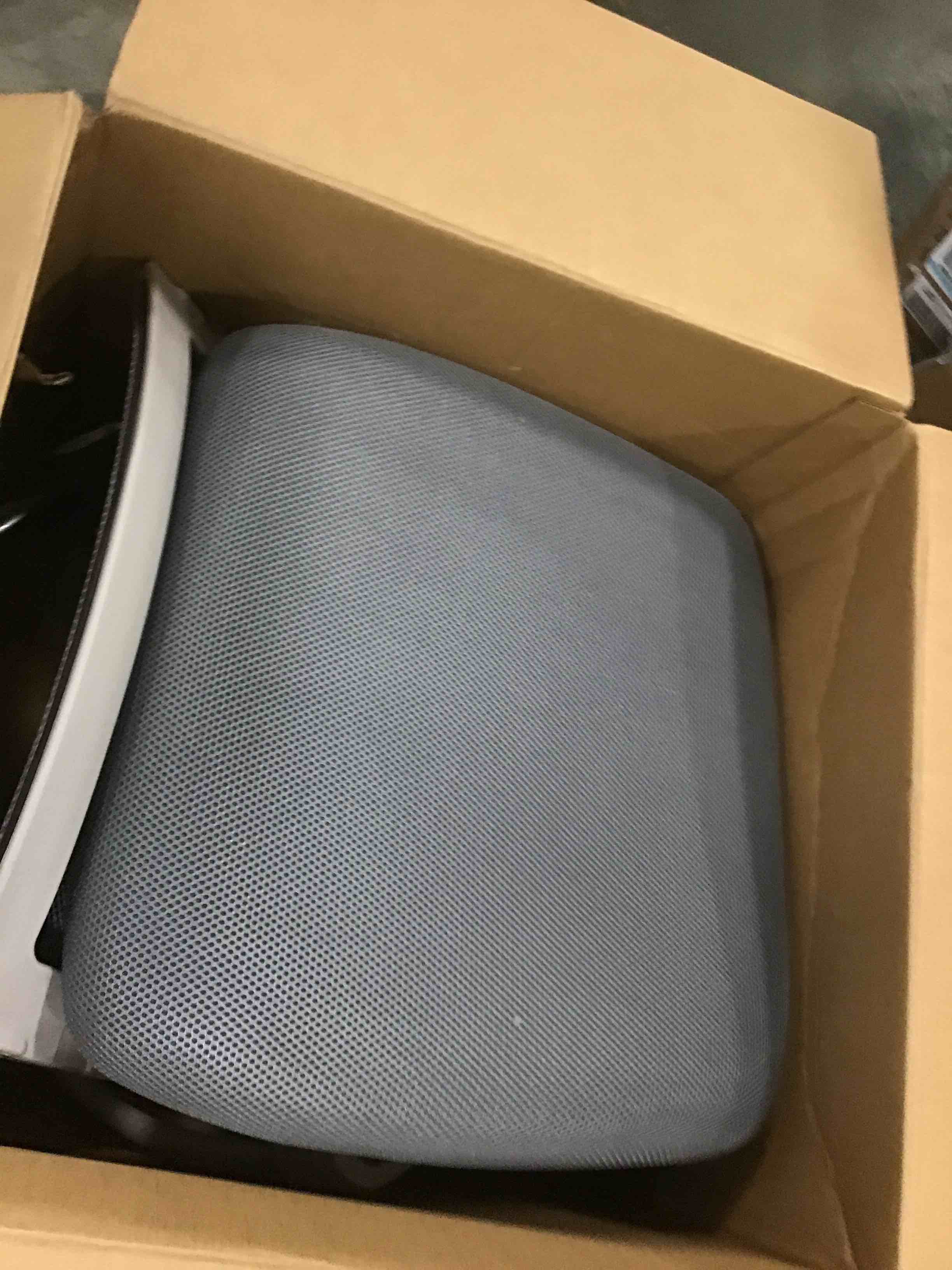 https://s3.amazonaws.com/lotting-images-prod/bidfta/GRN5818746_1706115979812.jpeg