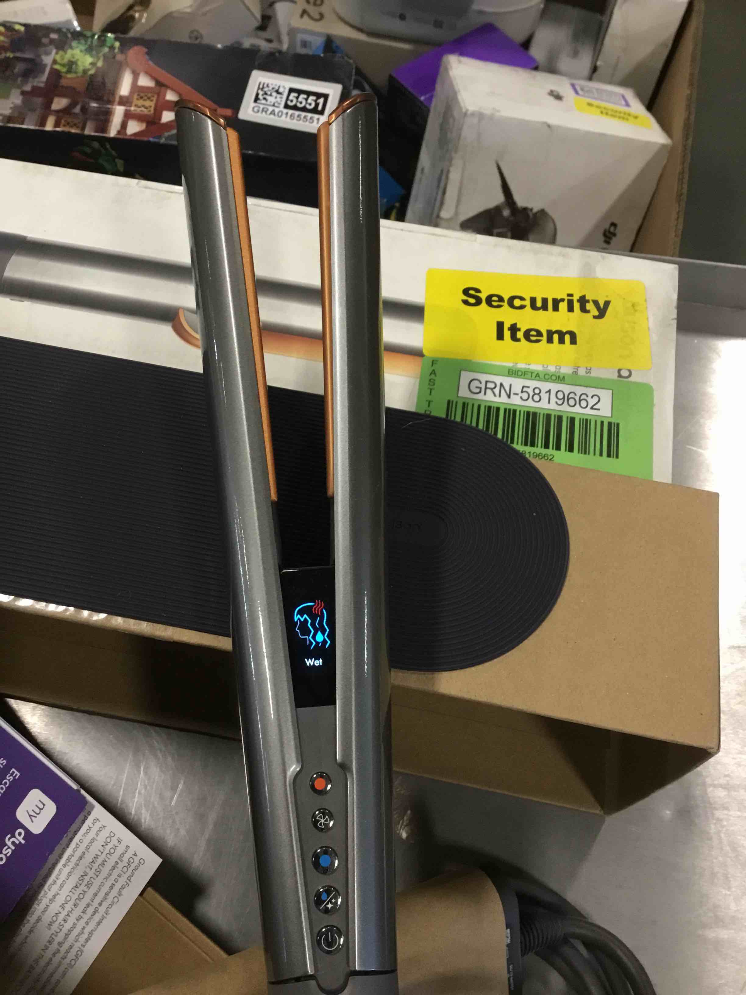 https://s3.amazonaws.com/lotting-images-prod/bidfta/GRN5819662_1733500422384.jpeg