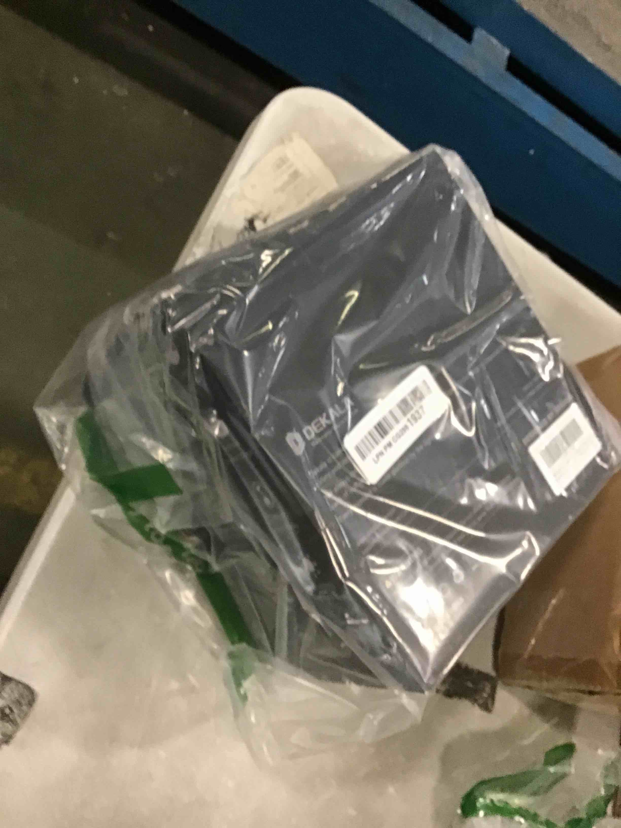 https://s3.amazonaws.com/lotting-images-prod/bidfta/GRN5820074_1705839906123.jpeg