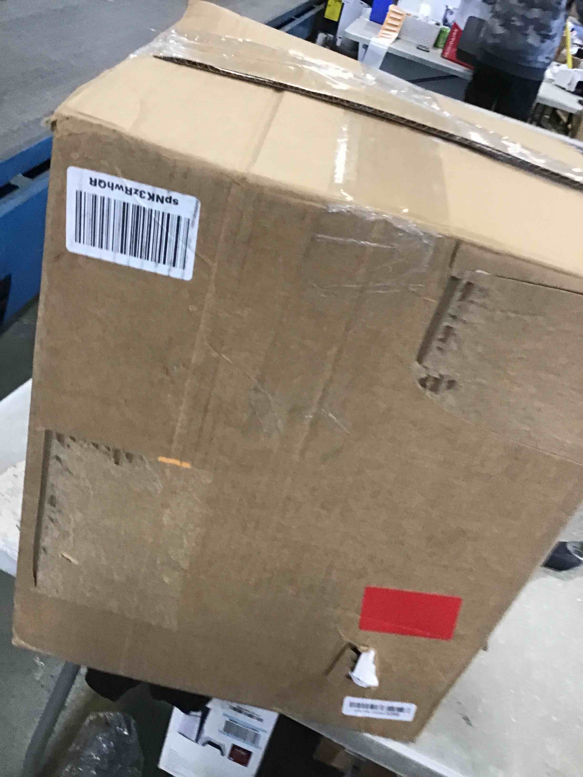 https://s3.amazonaws.com/lotting-images-prod/bidfta/GRN5820258_1705852827200.jpeg