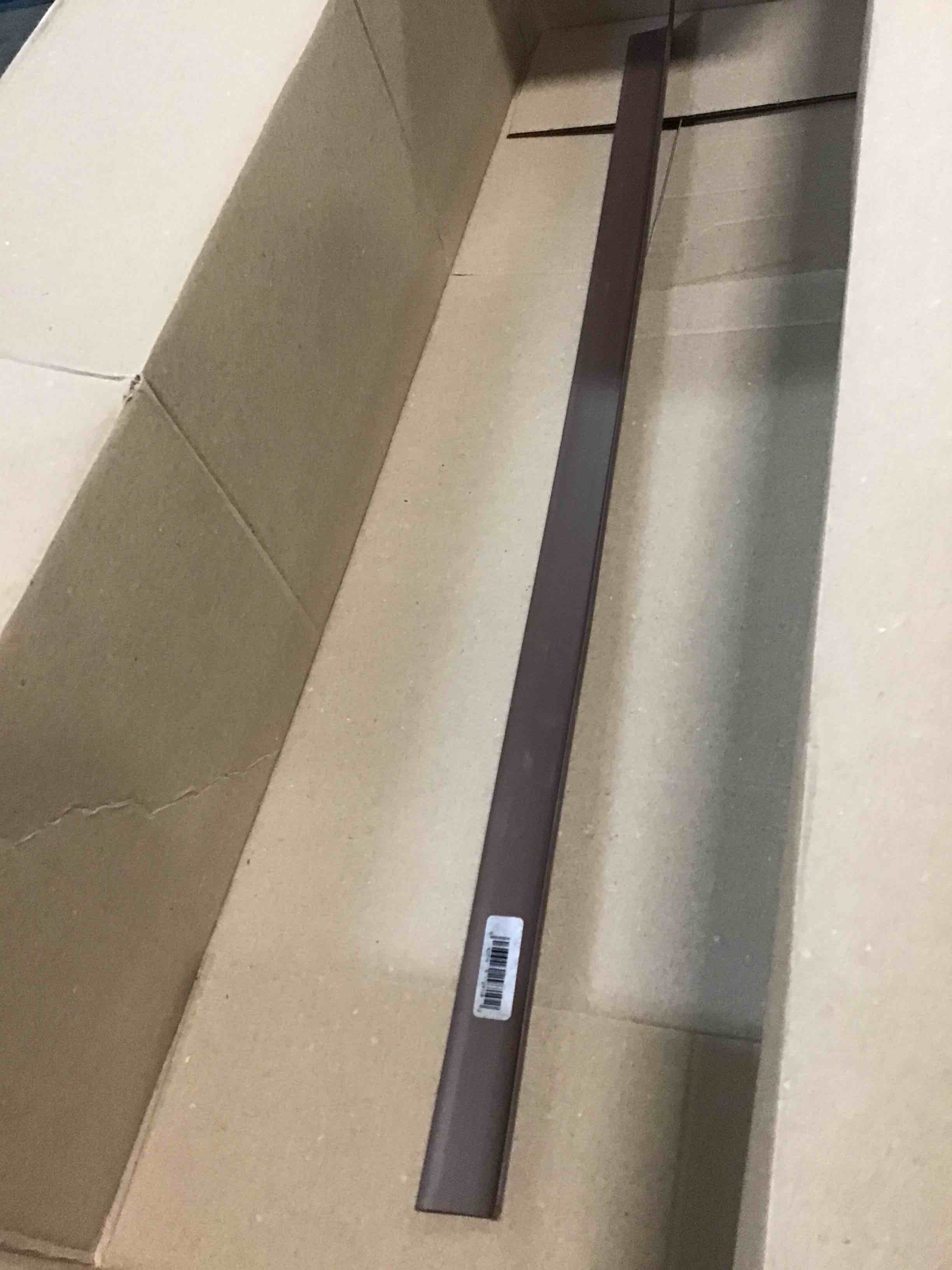 https://s3.amazonaws.com/lotting-images-prod/bidfta/GRN5820442_1705939401924.jpeg