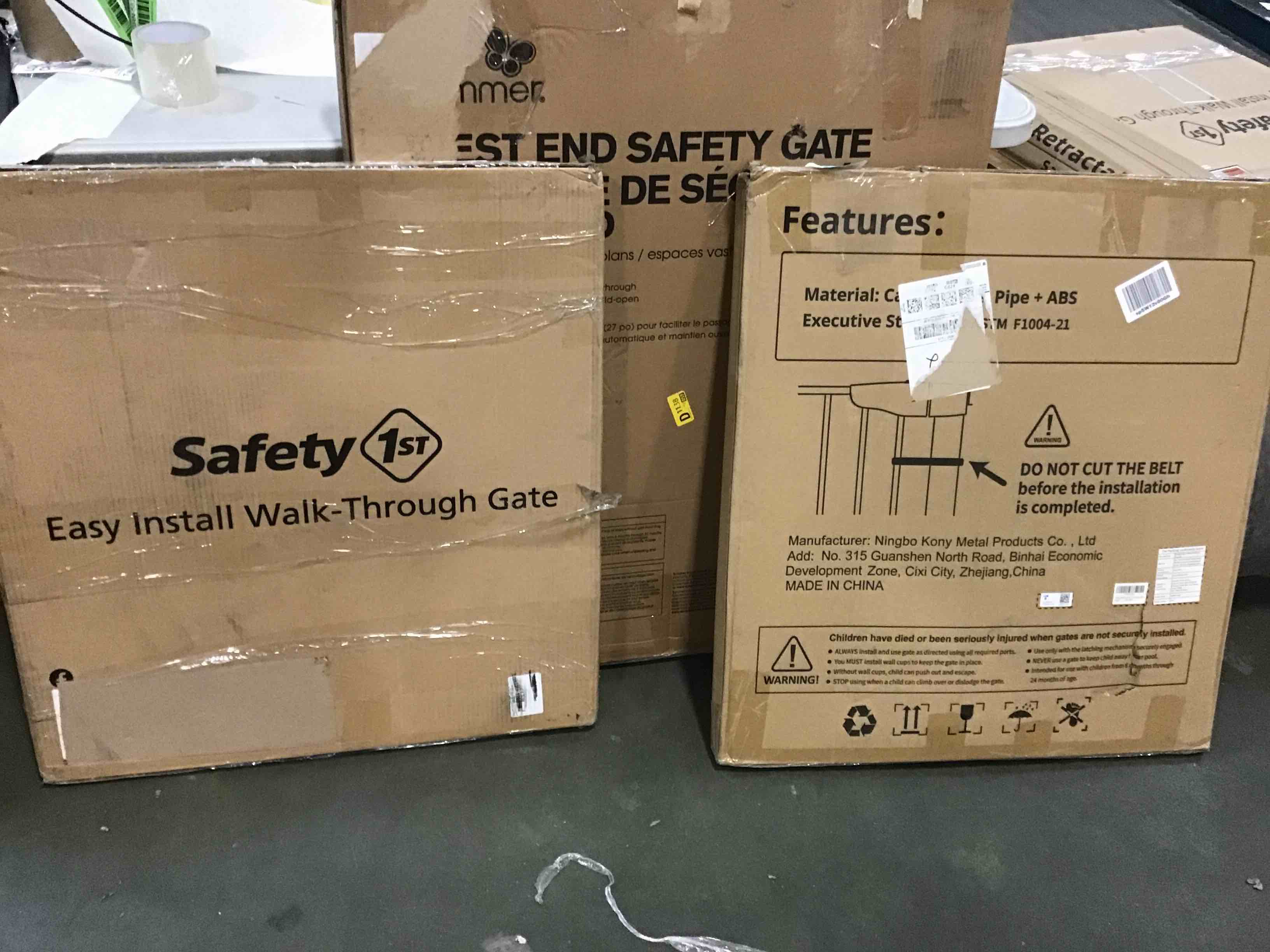 Assorted of Baby Gate or Retractable Gate (Includes variety of Models, colors, Brands and Size)