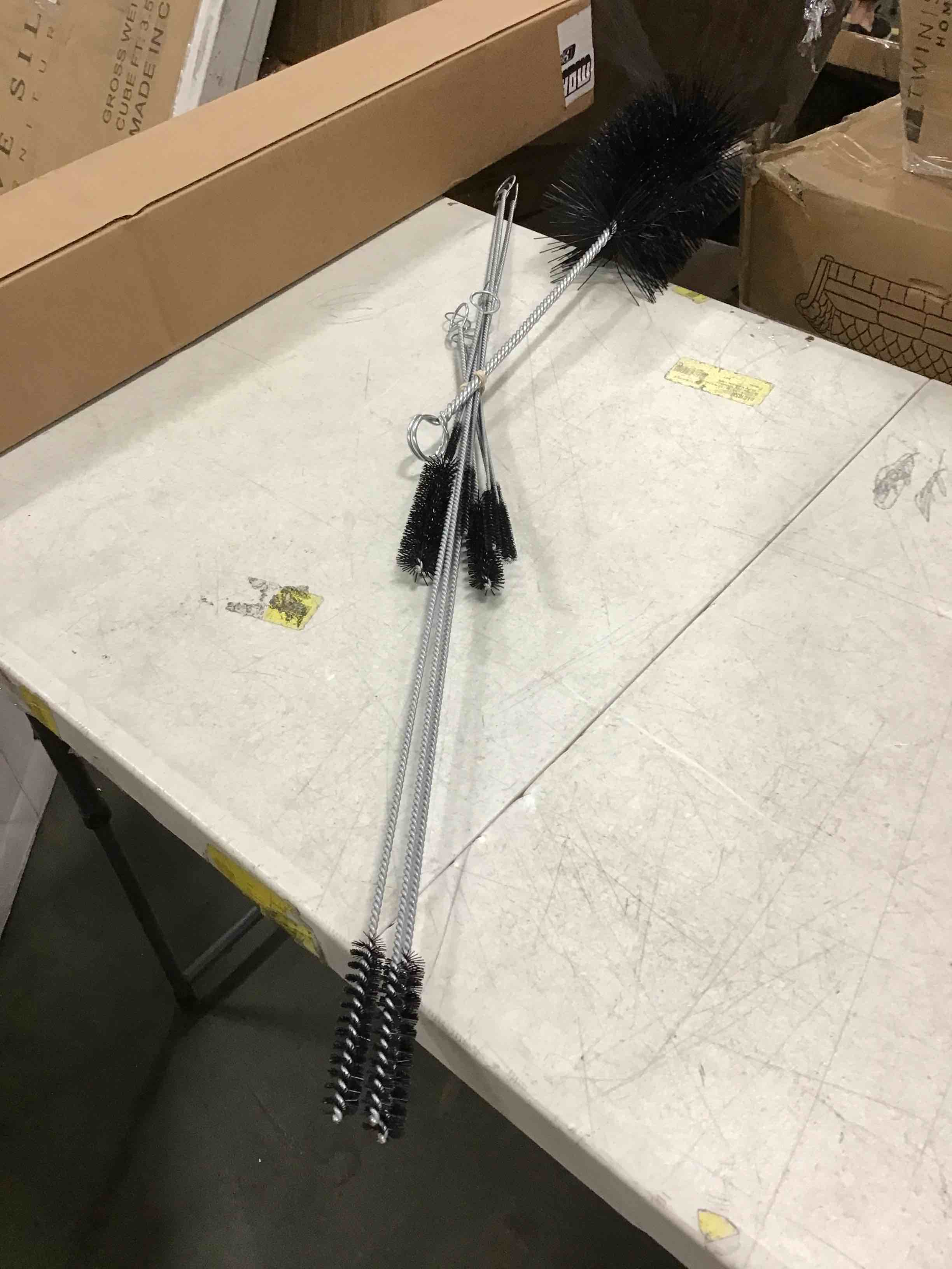 https://s3.amazonaws.com/lotting-images-prod/bidfta/GRN5820598_1706125659859.jpeg