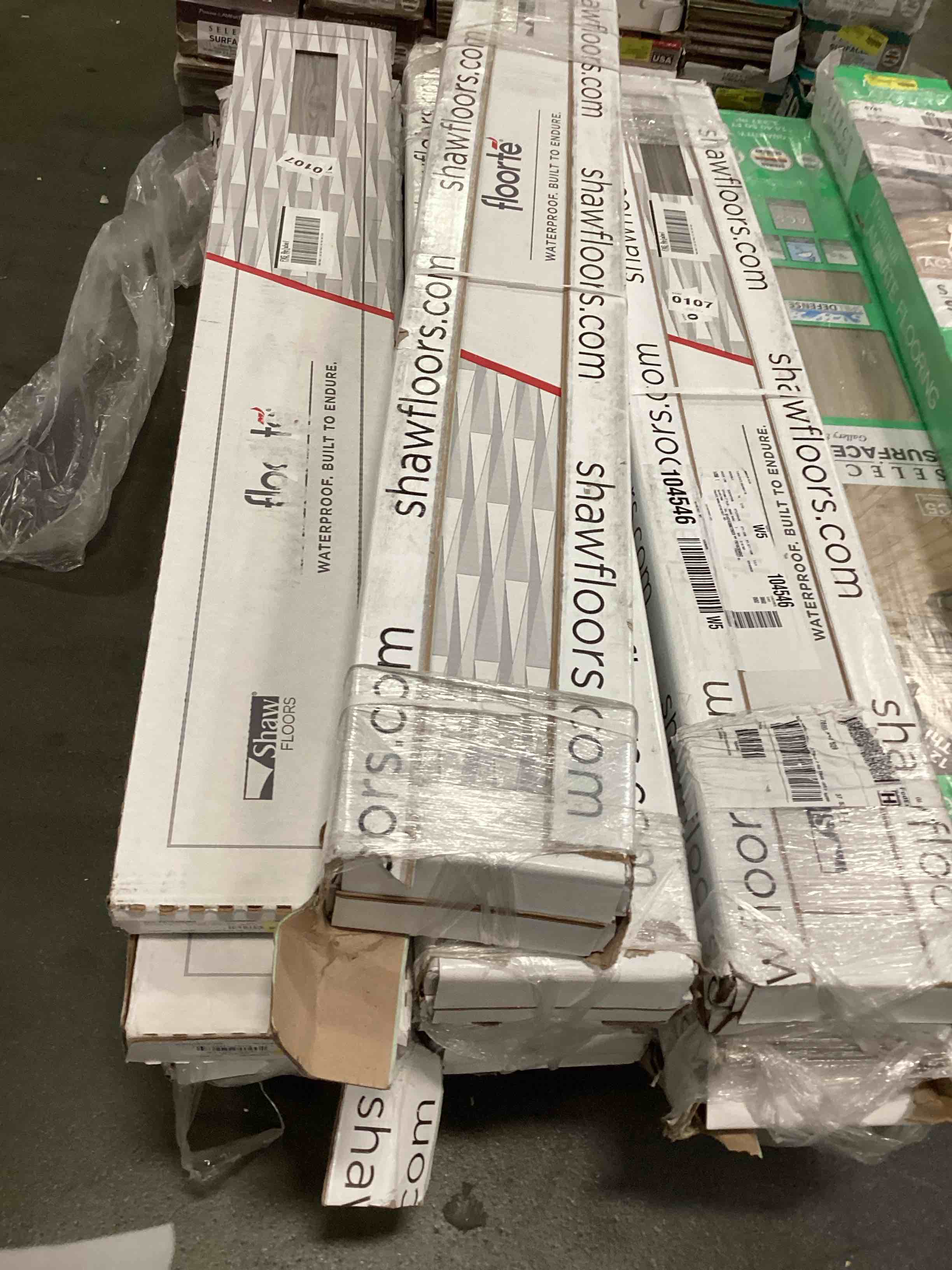 https://s3.amazonaws.com/lotting-images-prod/bidfta/GRN5821902_1707233571402.jpeg