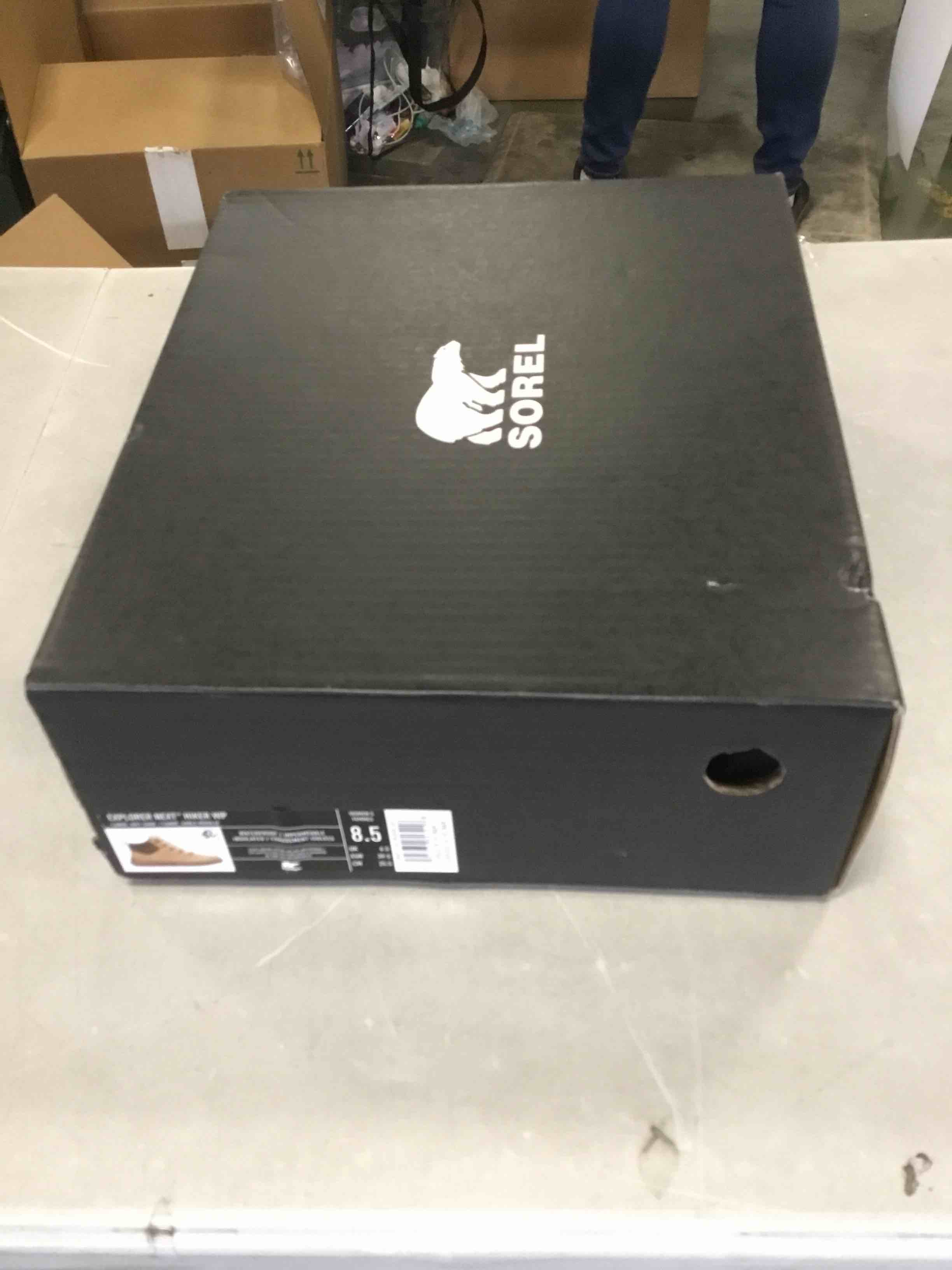 https://s3.amazonaws.com/lotting-images-prod/bidfta/GRN5822554_1707336527848.jpeg