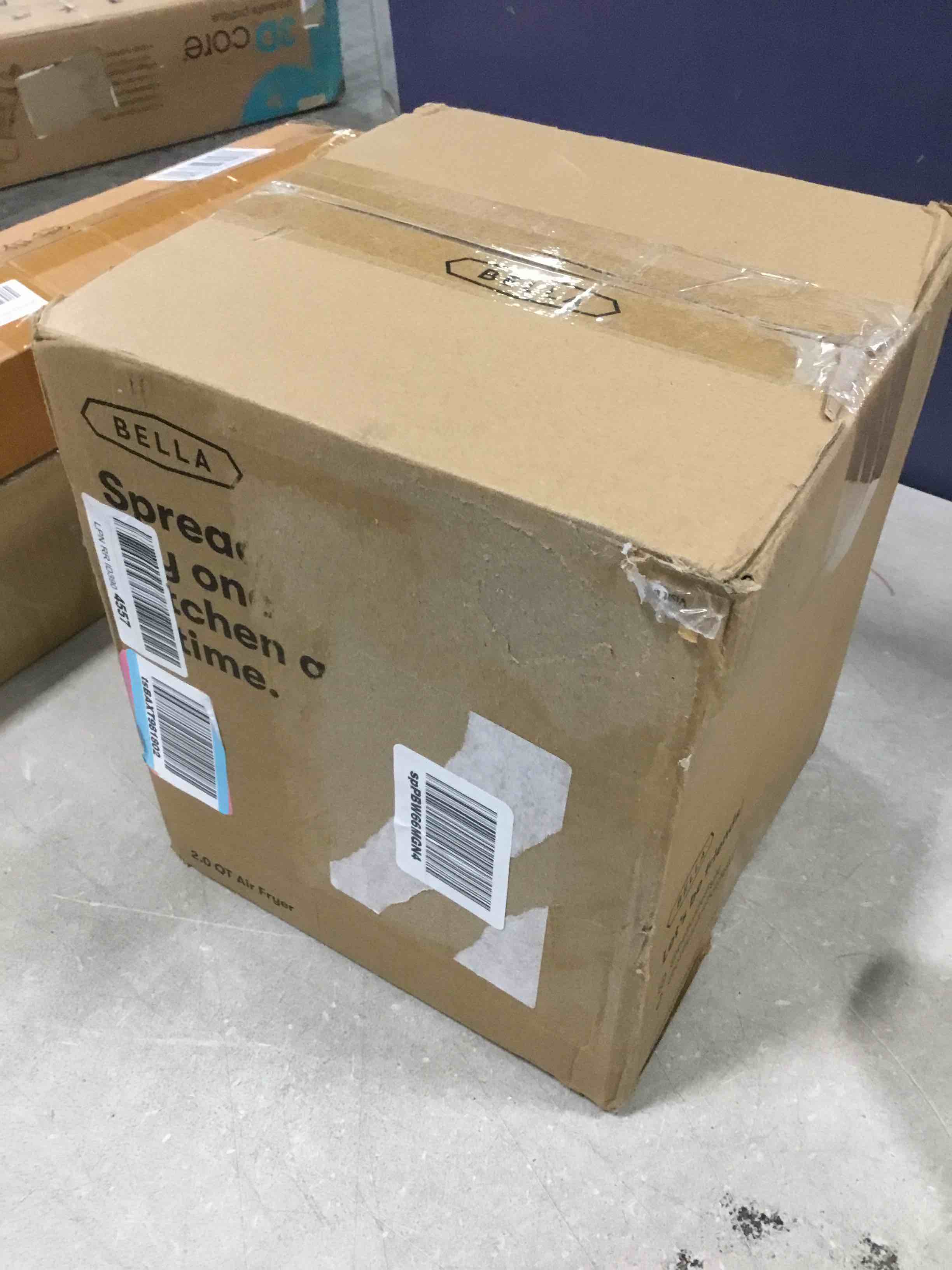 https://s3.amazonaws.com/lotting-images-prod/bidfta/GRN5826130_1706814864091.jpeg
