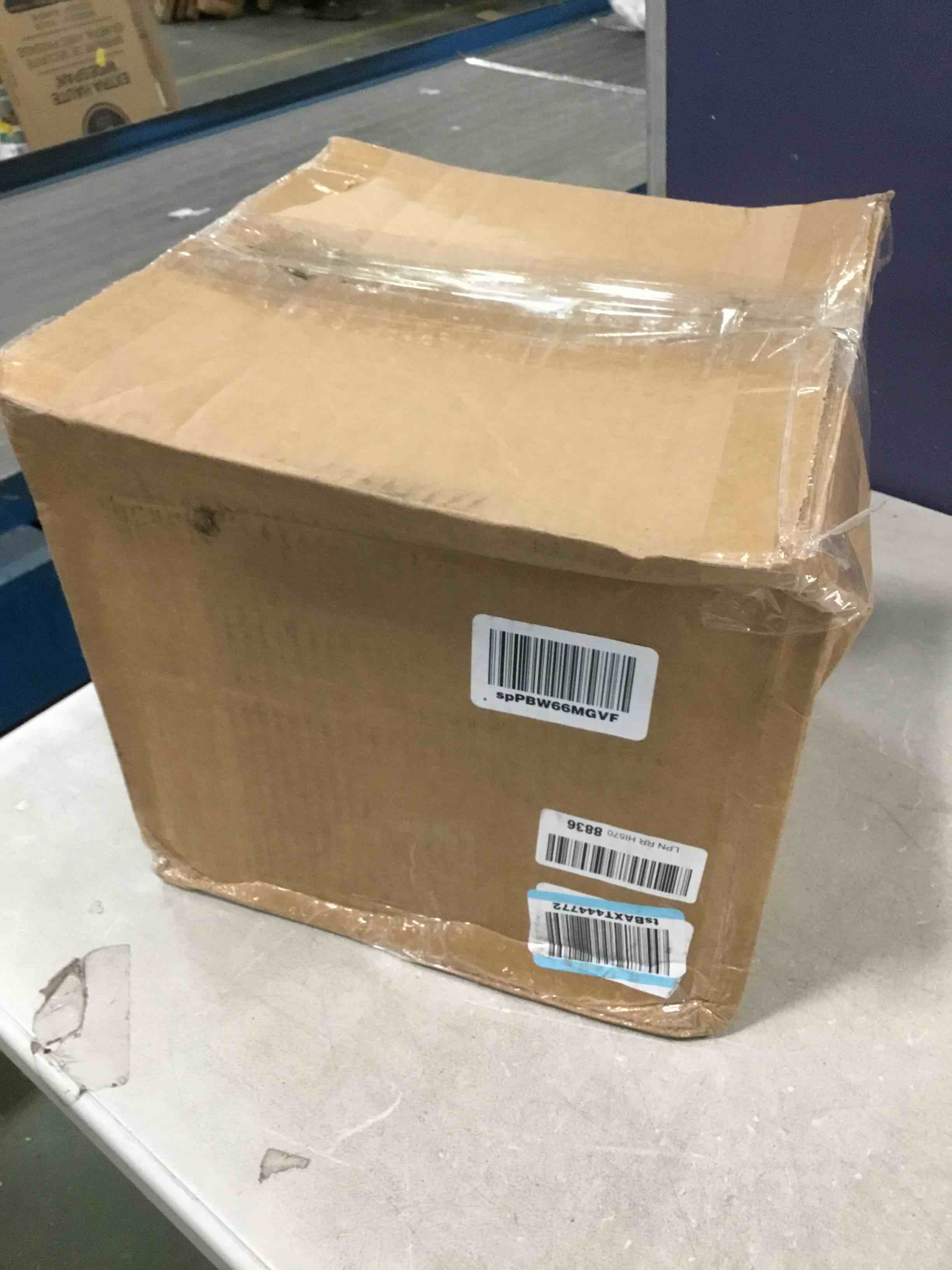 https://s3.amazonaws.com/lotting-images-prod/bidfta/GRN5826154_1706819048385.jpeg