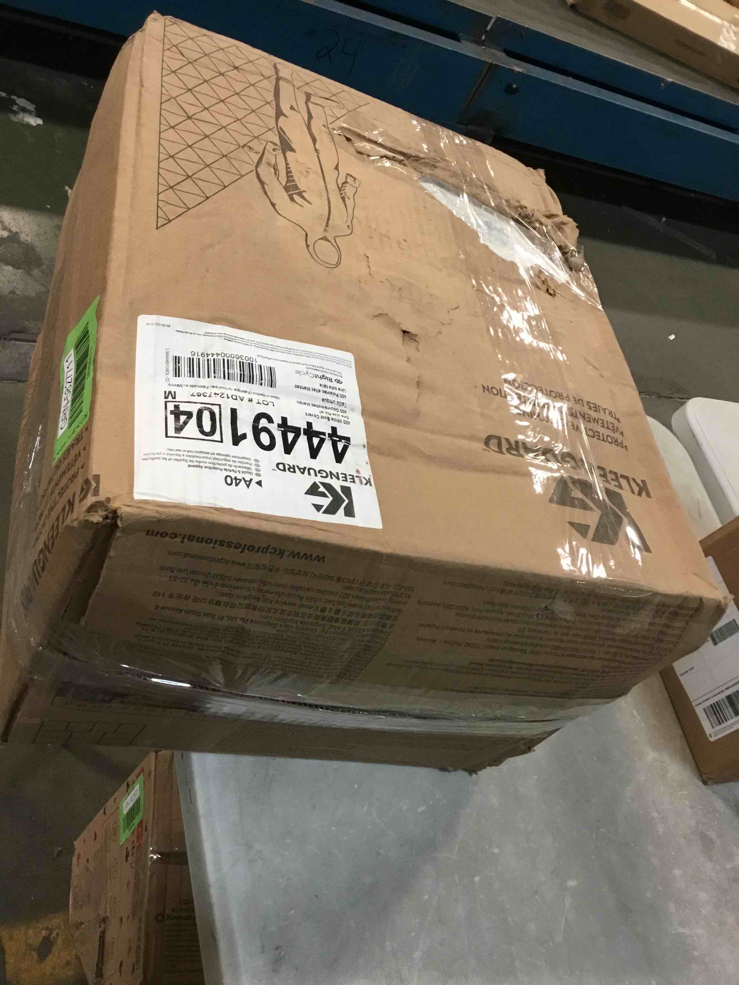 https://s3.amazonaws.com/lotting-images-prod/bidfta/GRN5827713_1706705200972.jpeg