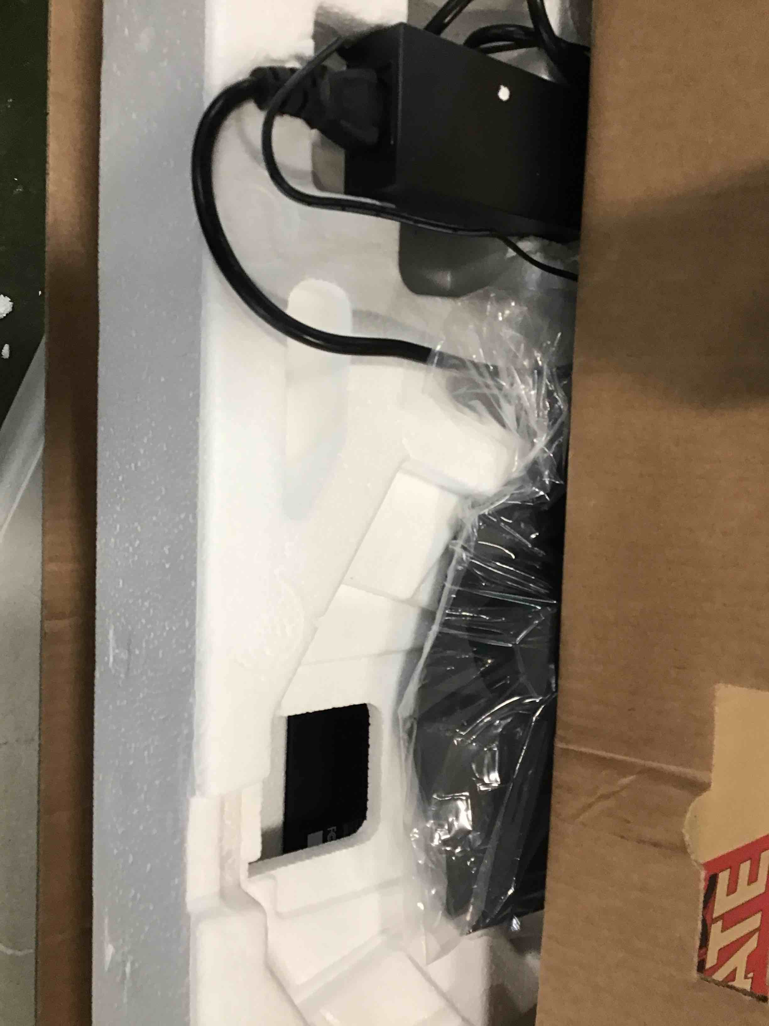 https://s3.amazonaws.com/lotting-images-prod/bidfta/GRN5827995_1704559500532.jpeg