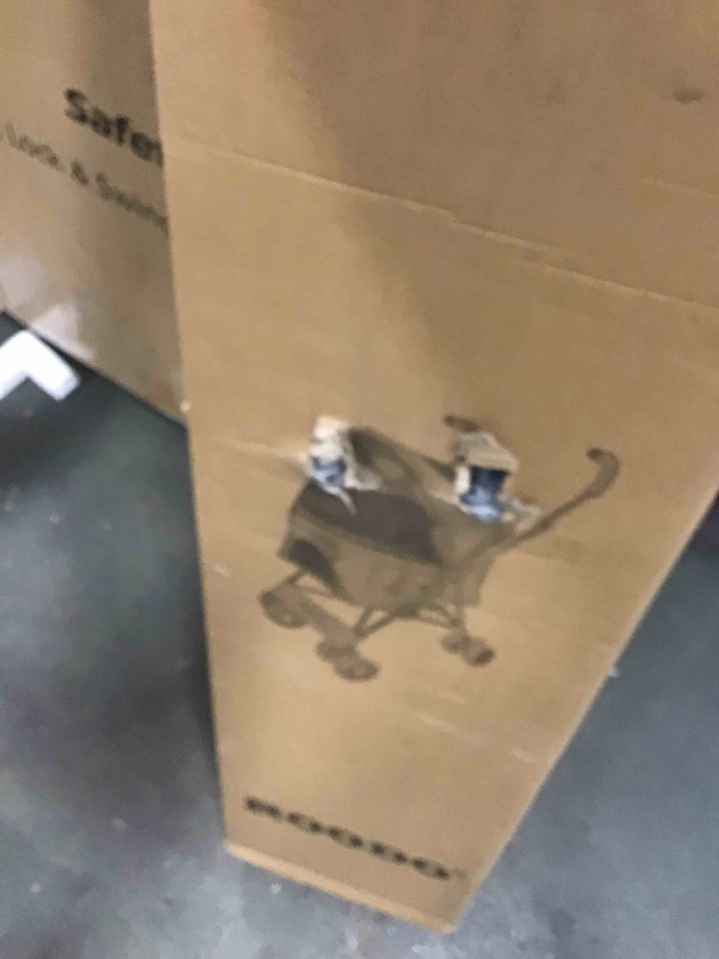 https://s3.amazonaws.com/lotting-images-prod/bidfta/GRN5828047_1704715561165.jpeg
