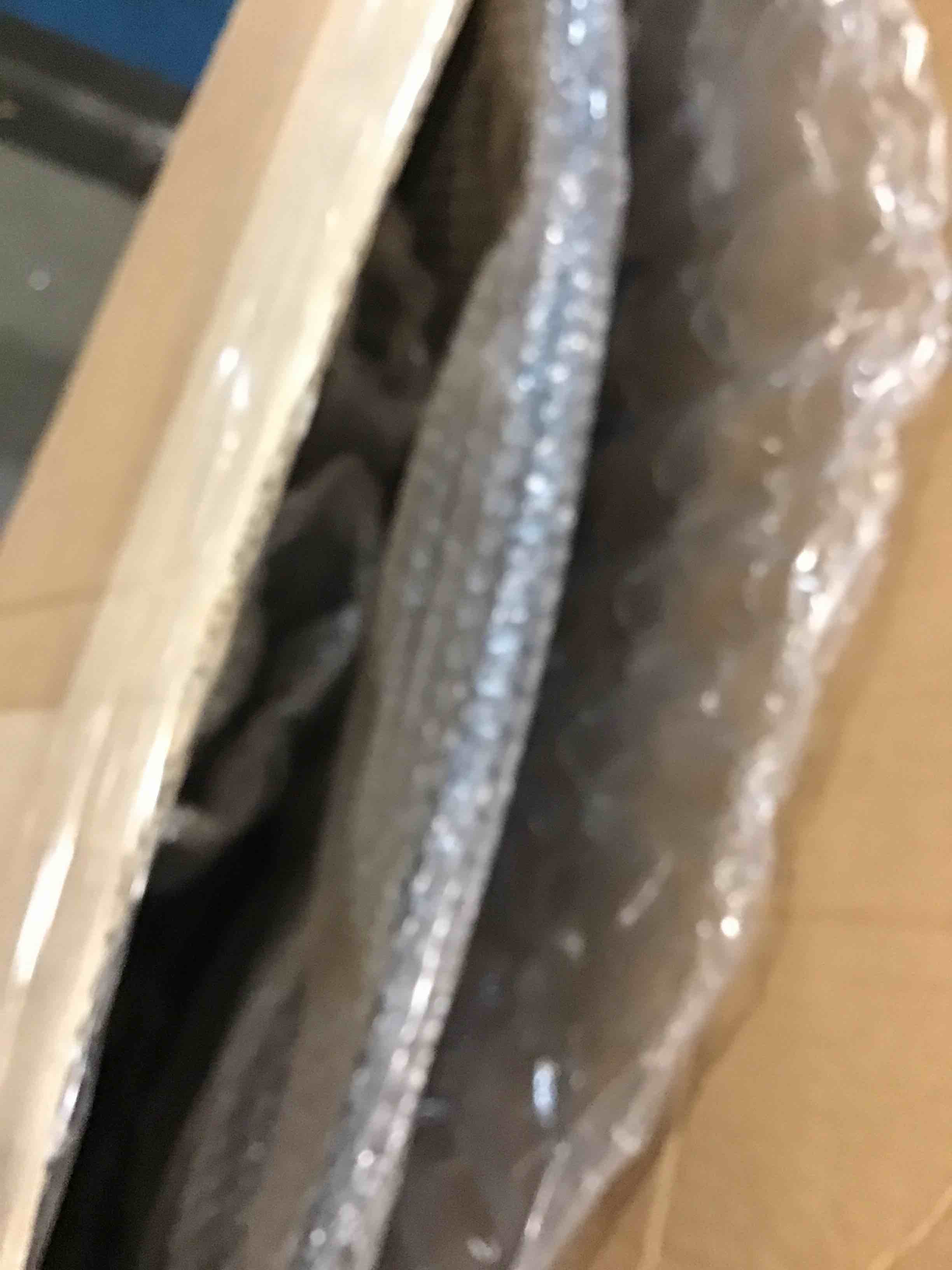 https://s3.amazonaws.com/lotting-images-prod/bidfta/GRN5828618_1704810943638.jpeg