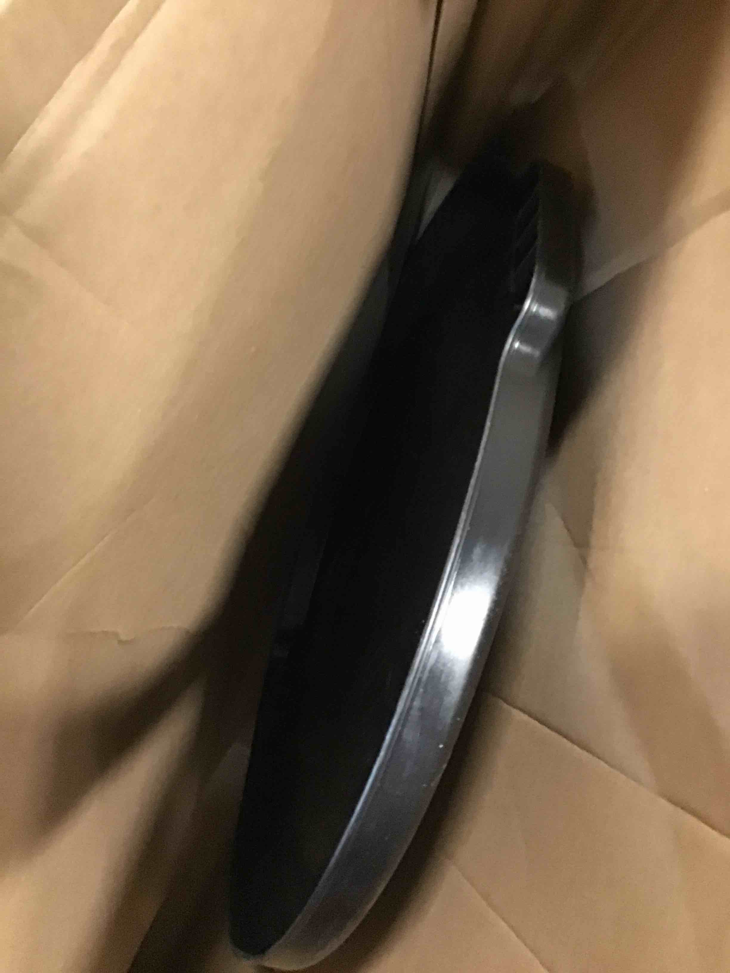 https://s3.amazonaws.com/lotting-images-prod/bidfta/GRN5828952_1704895485465.jpeg