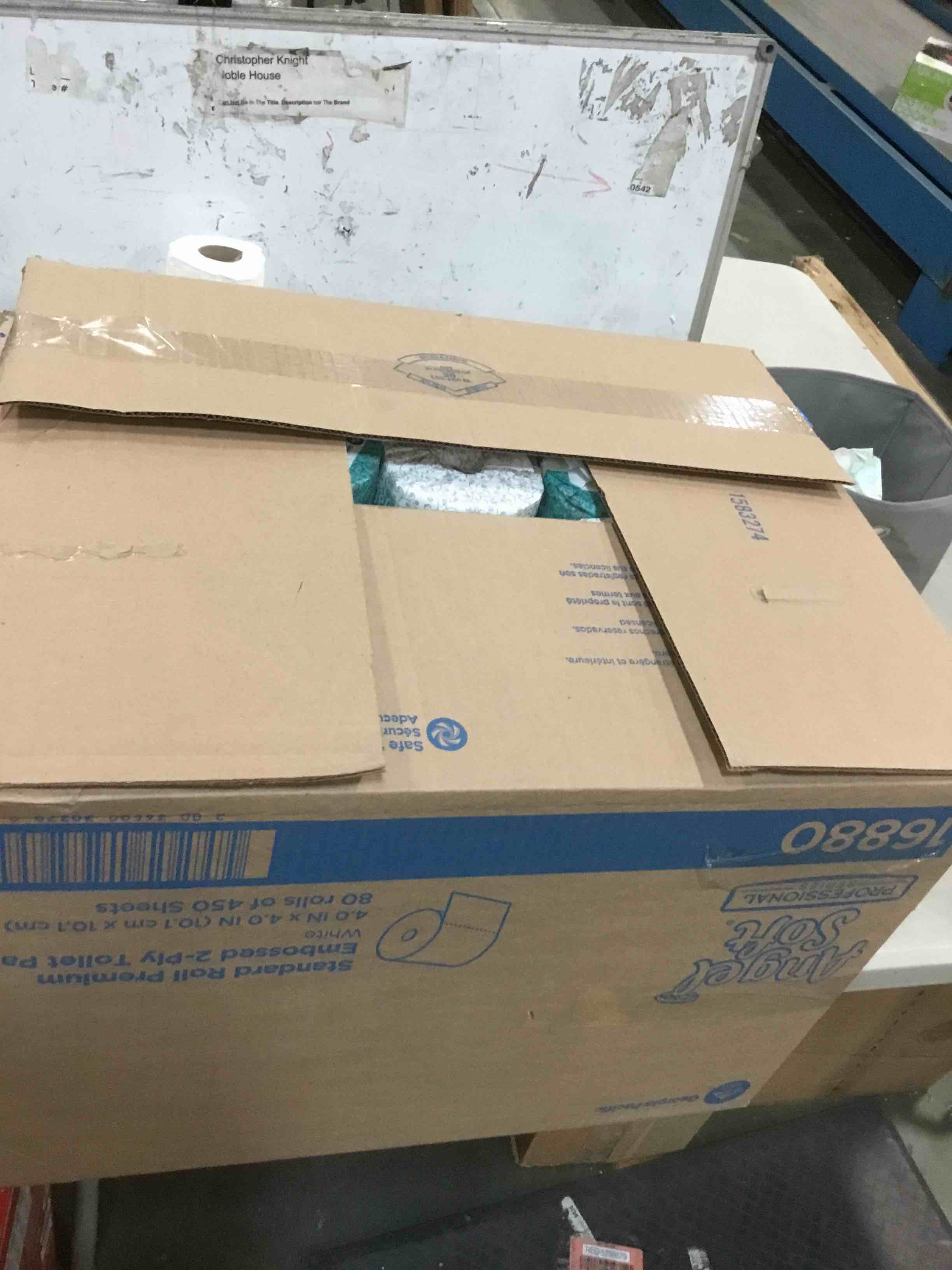 https://s3.amazonaws.com/lotting-images-prod/bidfta/GRN5829931_1704912658337.jpeg
