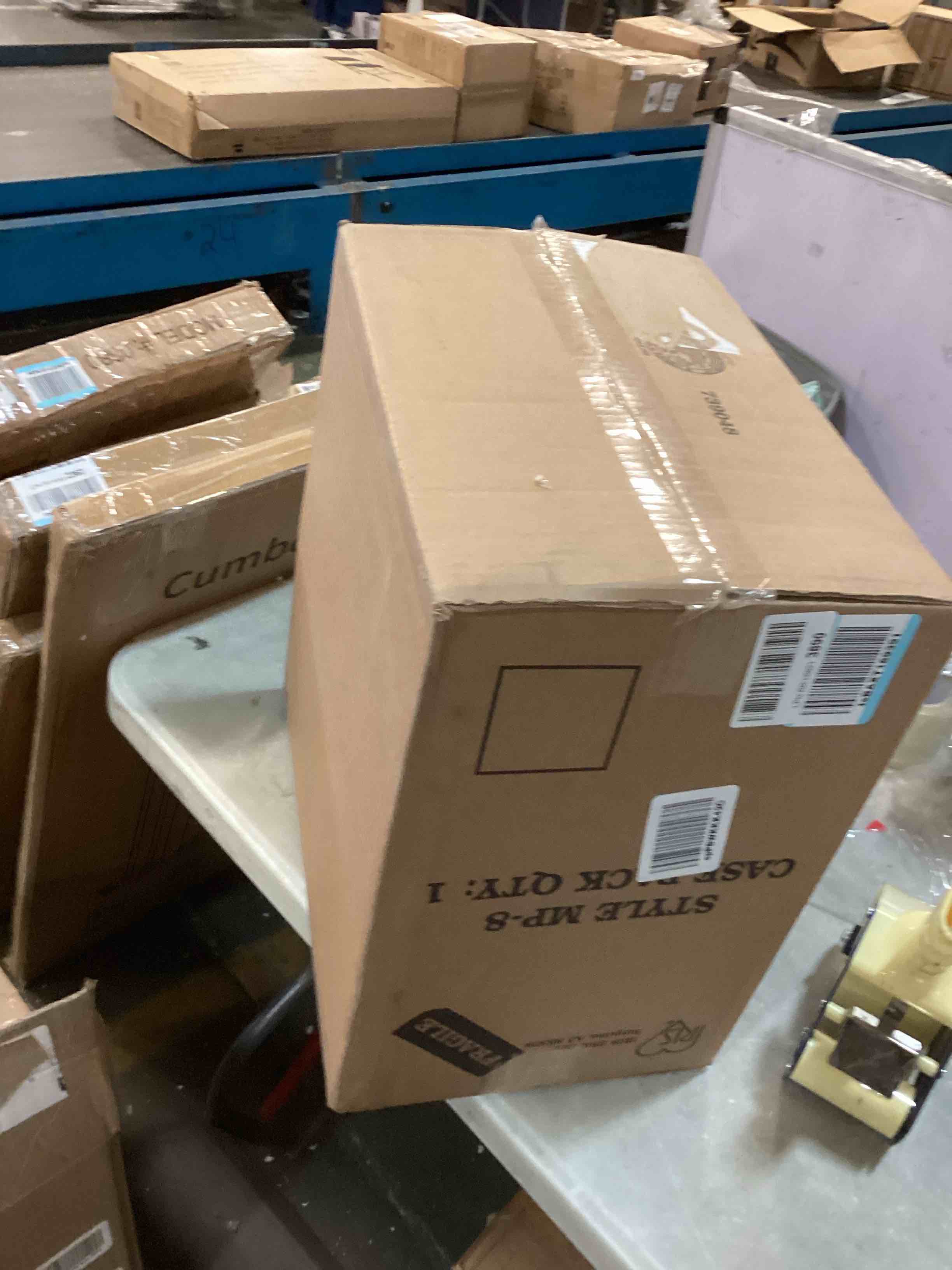 https://s3.amazonaws.com/lotting-images-prod/bidfta/GRN5830748_1705422458939.jpeg