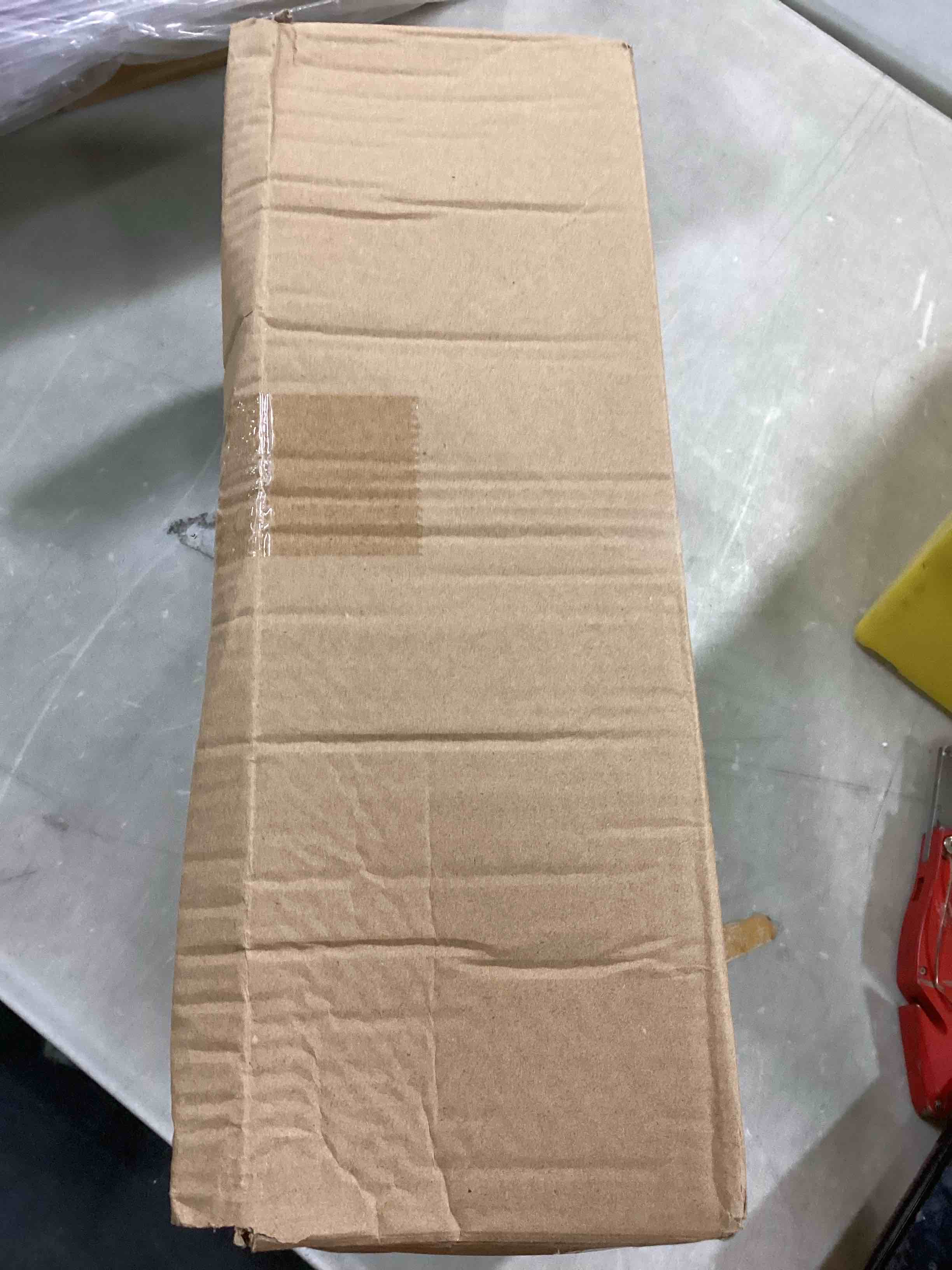 https://s3.amazonaws.com/lotting-images-prod/bidfta/GRN5831116_1704717782353.jpeg
