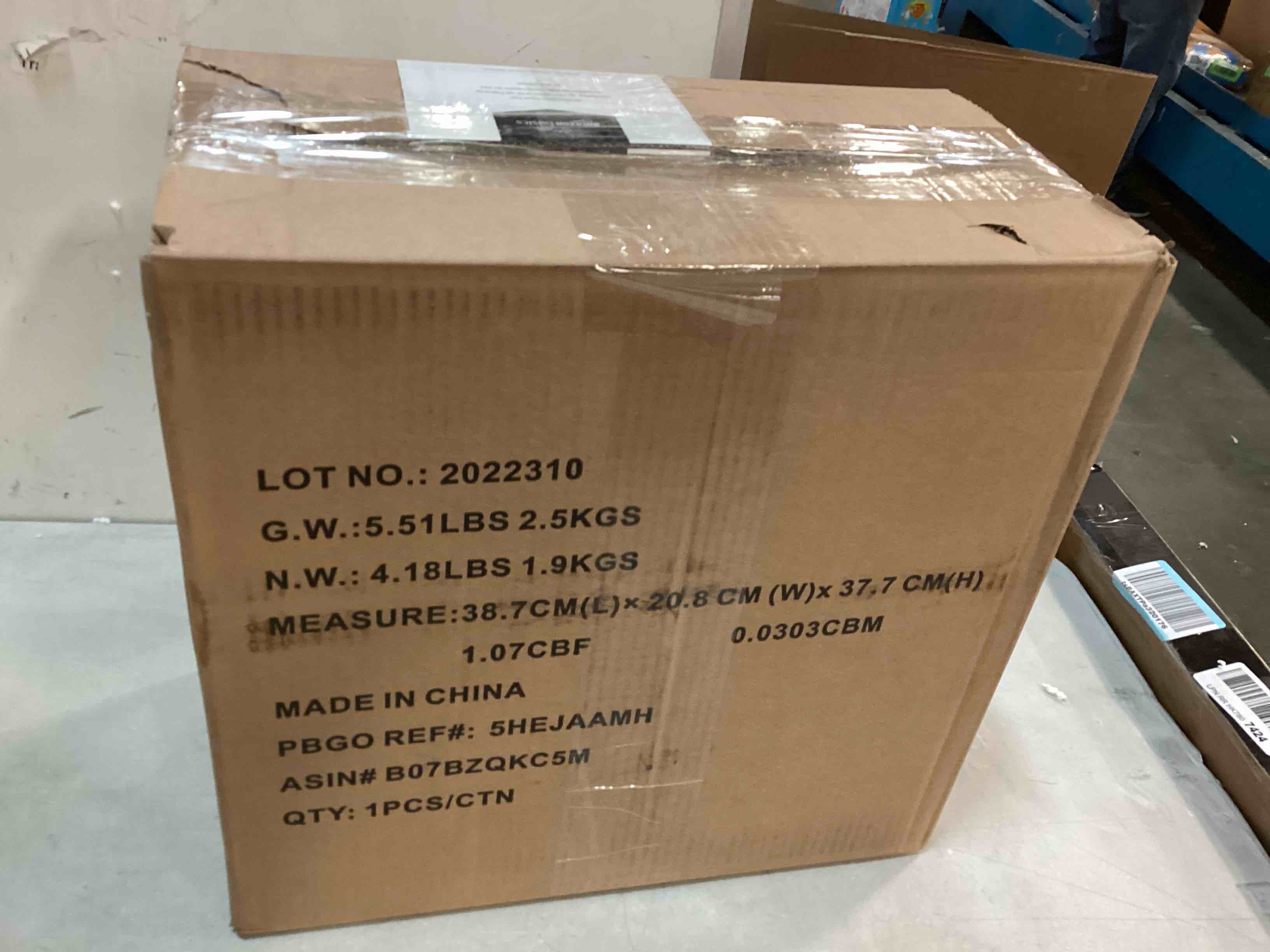 https://s3.amazonaws.com/lotting-images-prod/bidfta/GRN5832499_1704984628675.jpeg