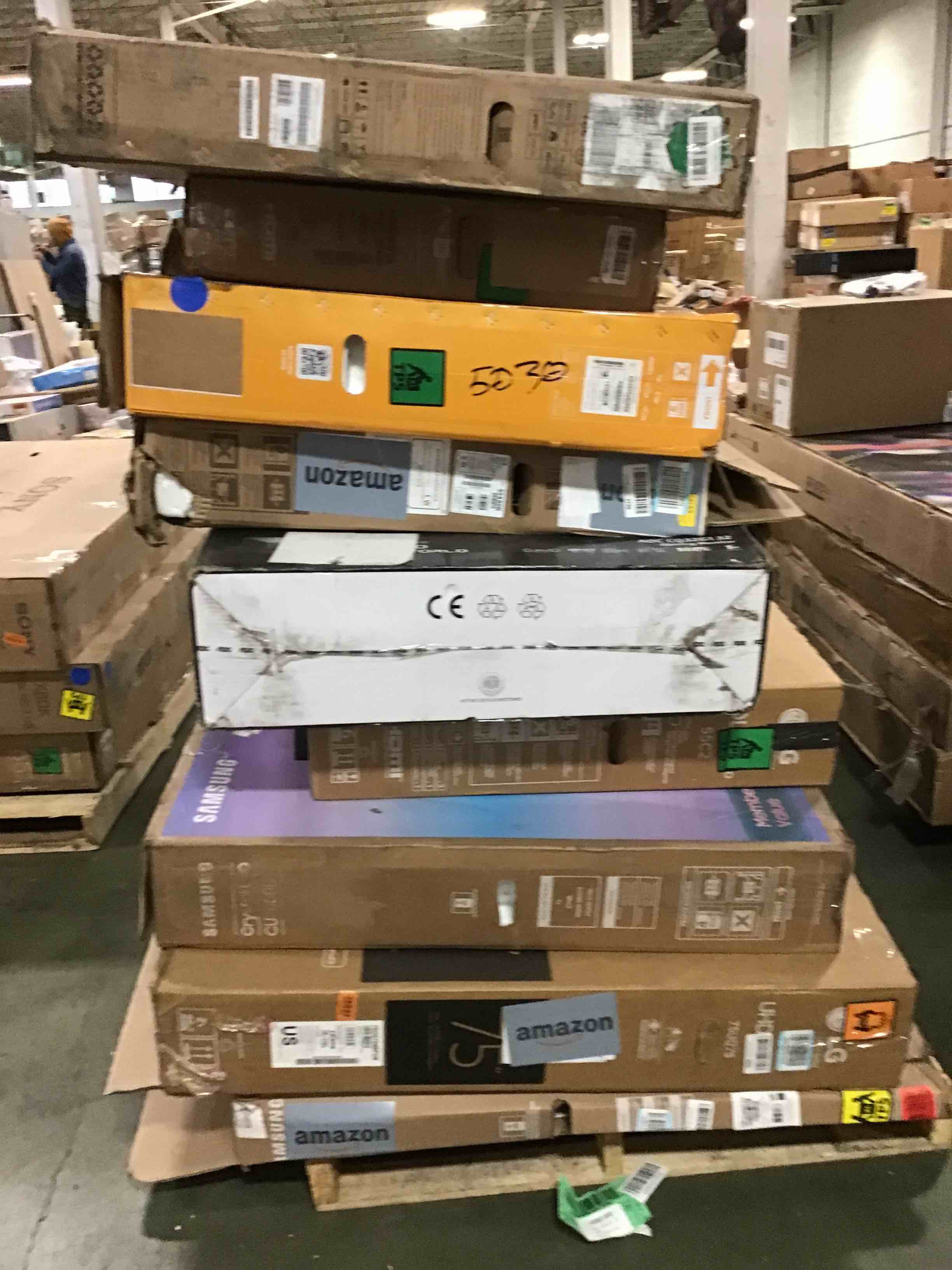 https://s3.amazonaws.com/lotting-images-prod/bidfta/GRN5833967_1706711335087.jpeg
