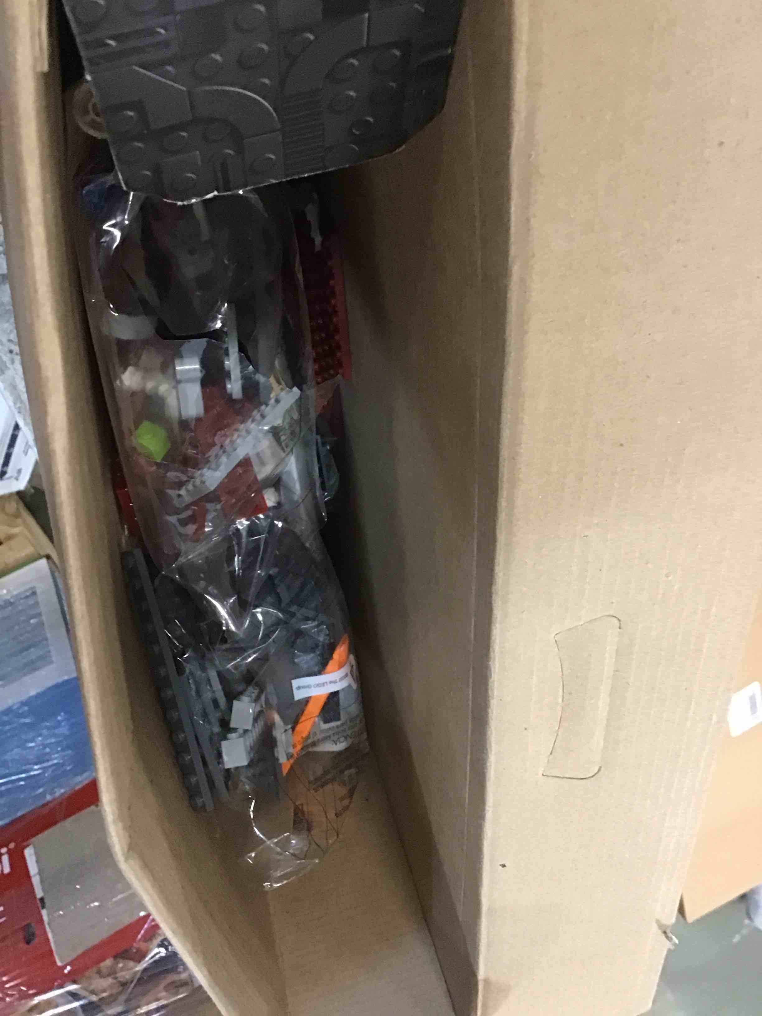 https://s3.amazonaws.com/lotting-images-prod/bidfta/GRN5836699_1705523798561.jpeg