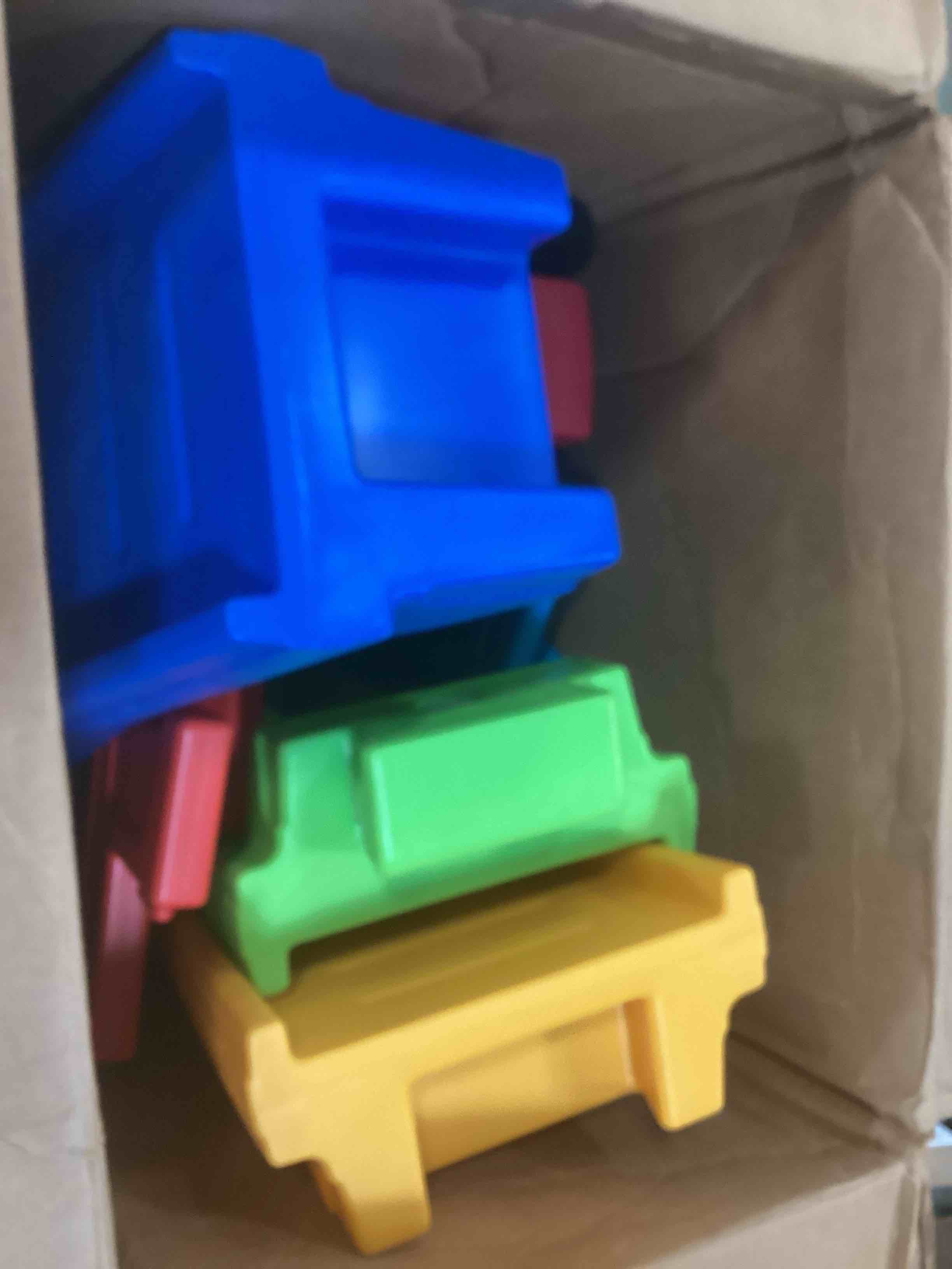 https://s3.amazonaws.com/lotting-images-prod/bidfta/GRN5837114_1704463321572.jpeg