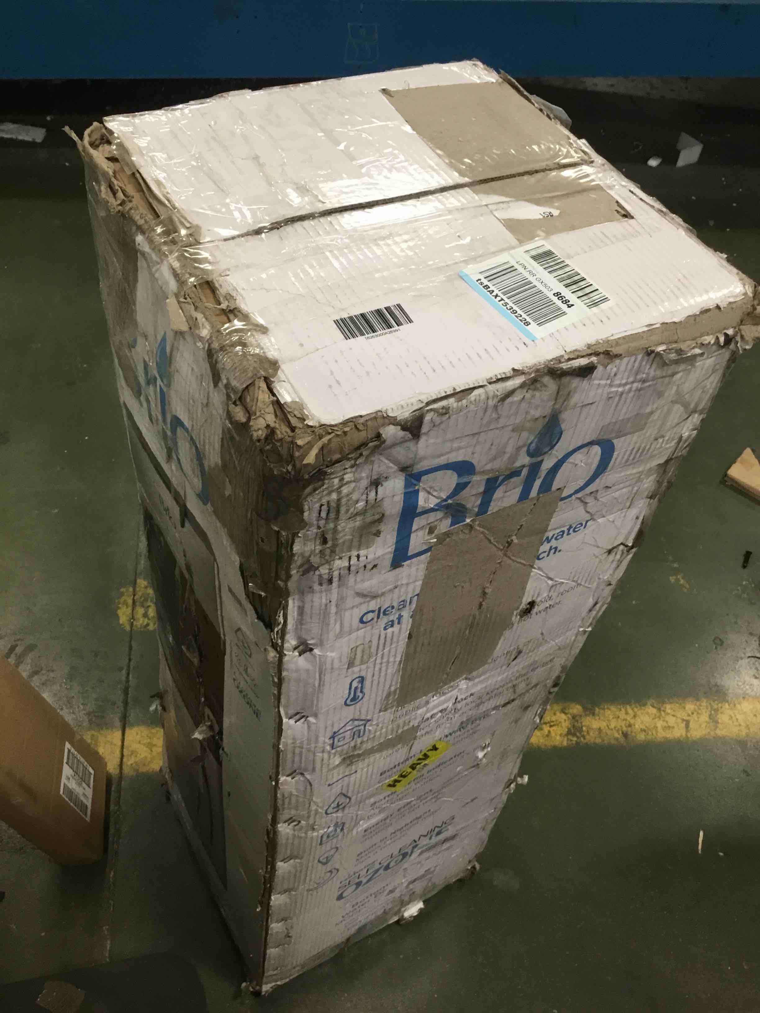 https://s3.amazonaws.com/lotting-images-prod/bidfta/GRN5837652_1704743087291.jpeg