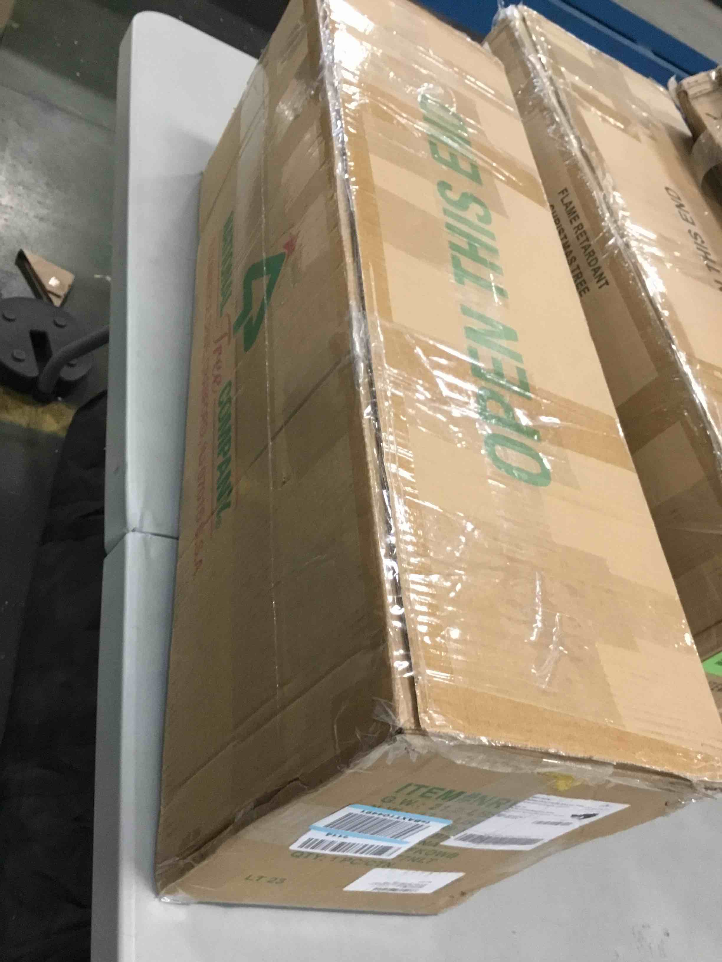https://s3.amazonaws.com/lotting-images-prod/bidfta/GRN5837663_1704745750497.jpeg
