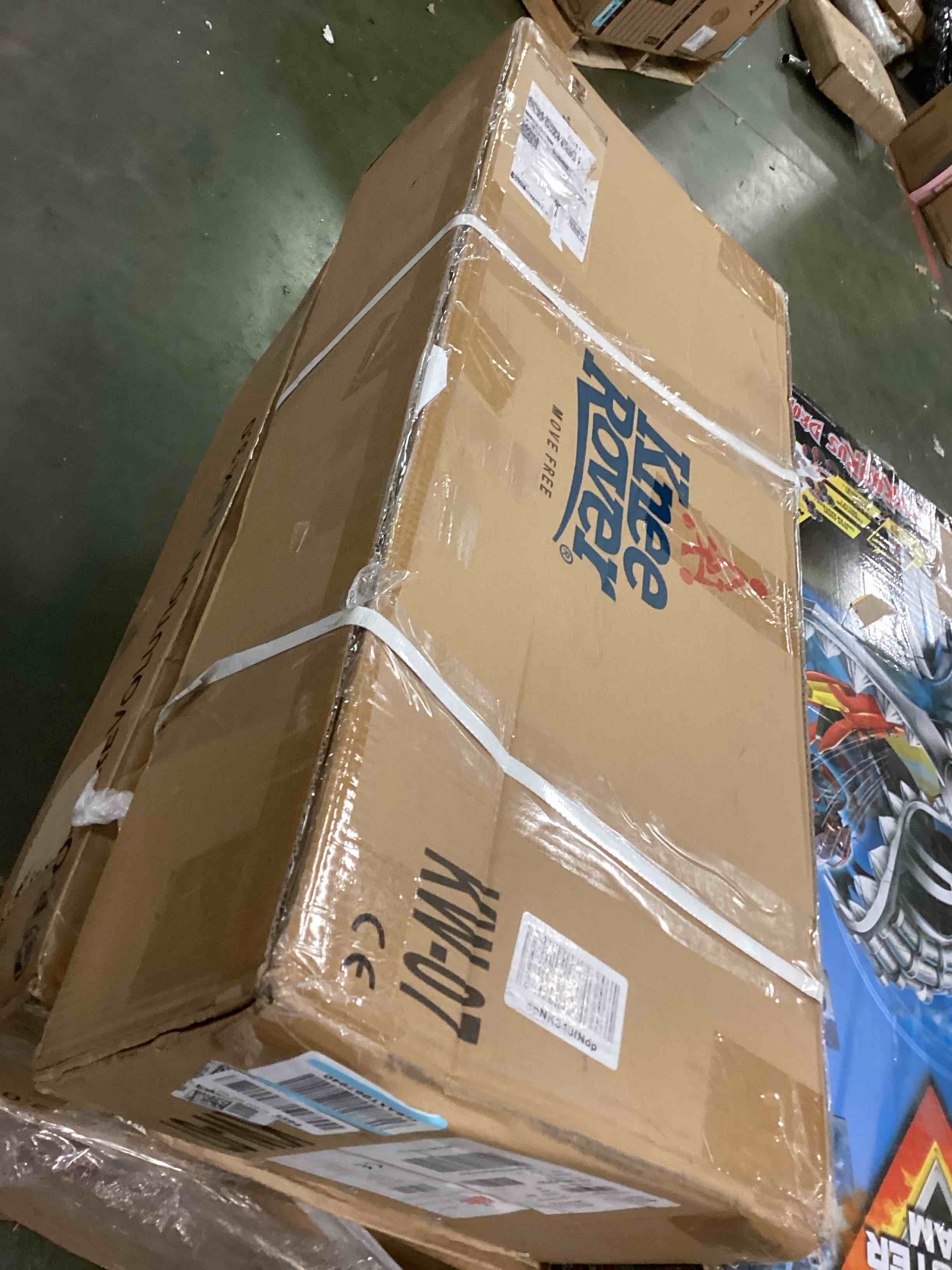 https://s3.amazonaws.com/lotting-images-prod/bidfta/GRN5837781_1704813961601.jpeg