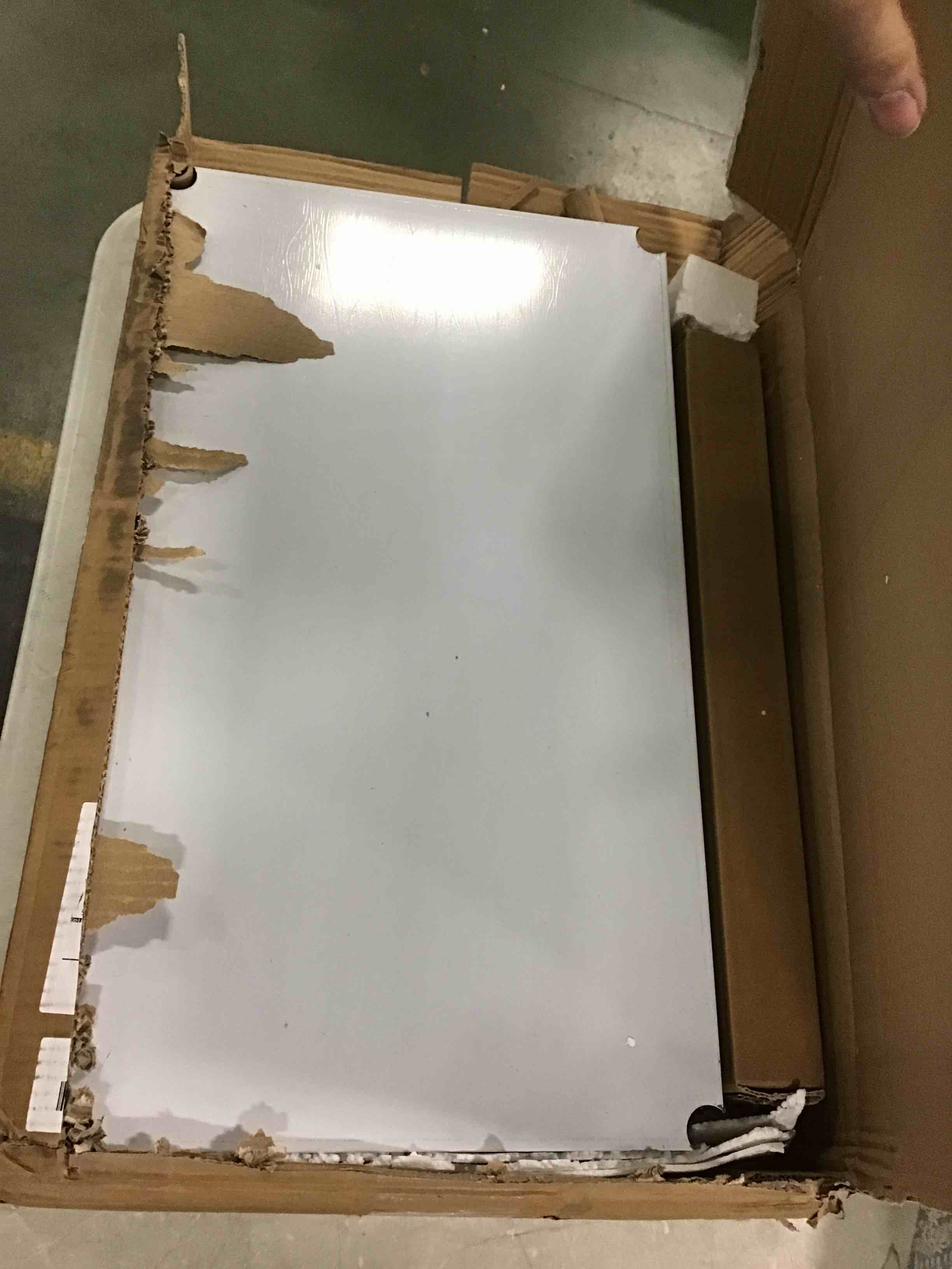 https://s3.amazonaws.com/lotting-images-prod/bidfta/GRN5838974_1704890907444.jpeg