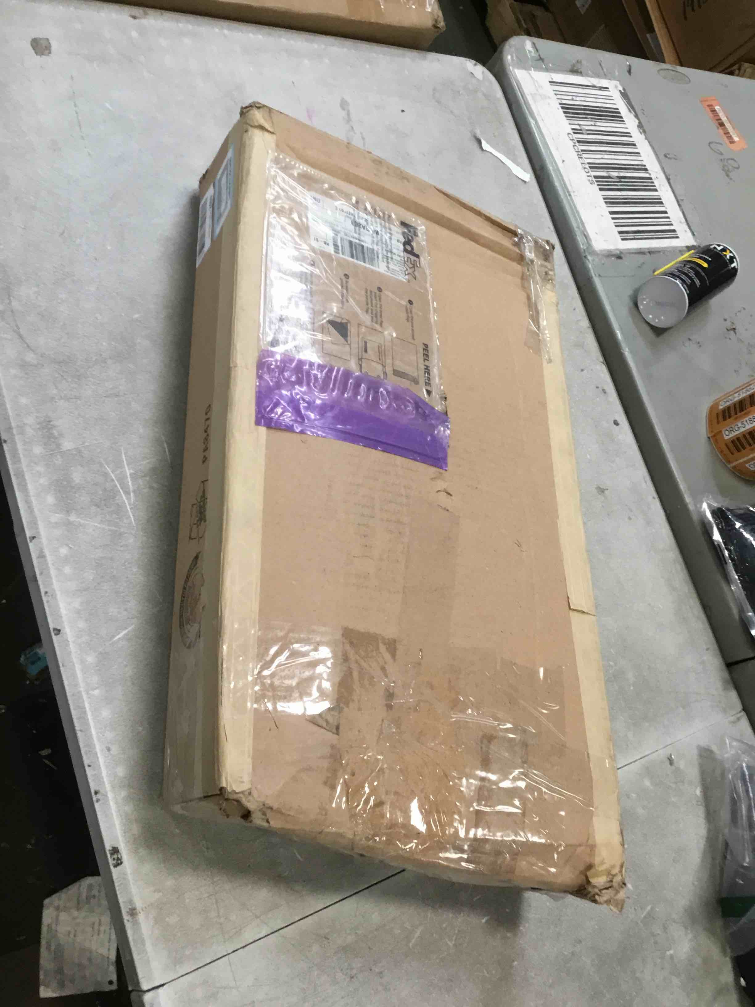 https://s3.amazonaws.com/lotting-images-prod/bidfta/GRN5839659_1705346716704.jpeg