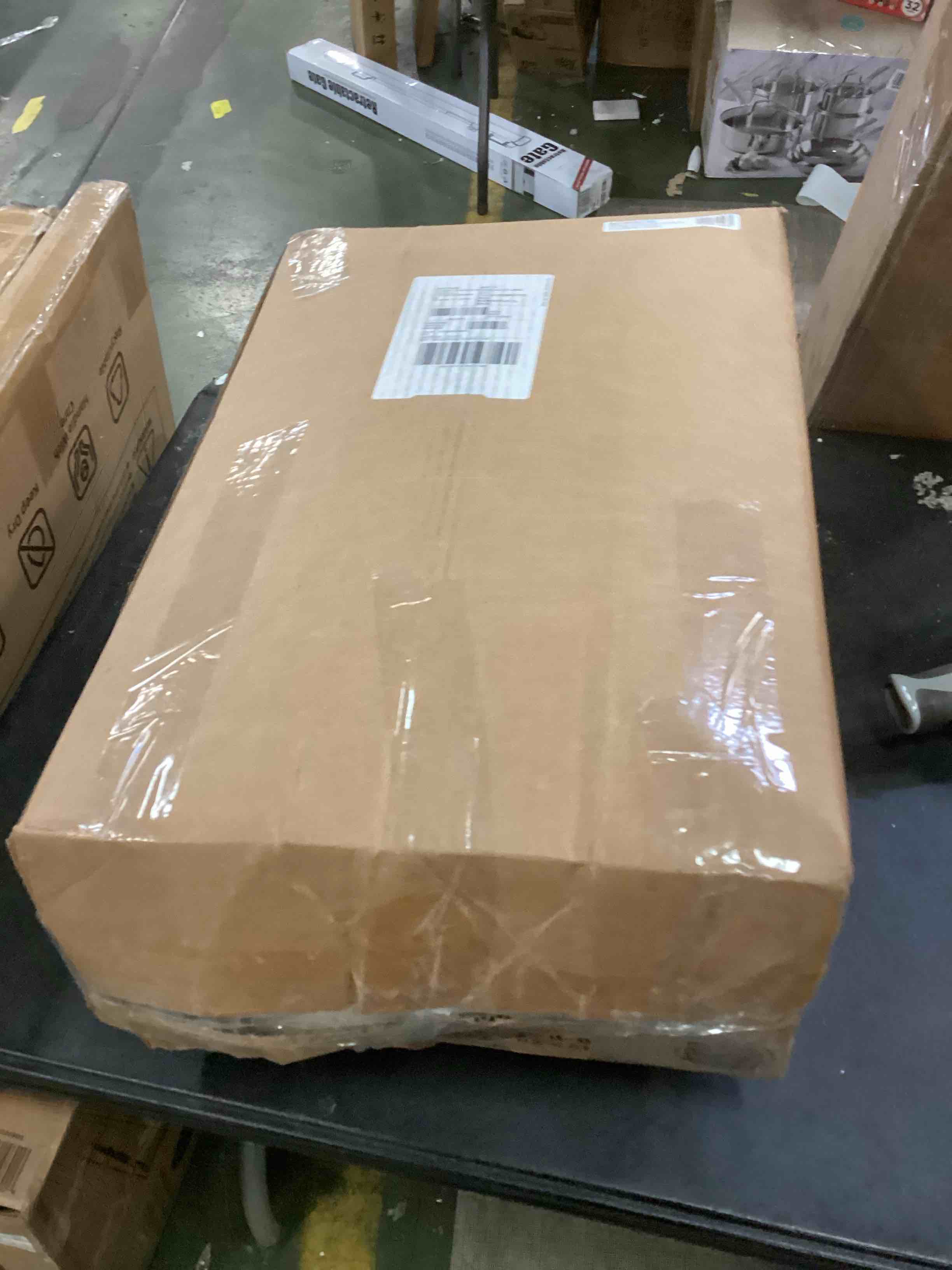 https://s3.amazonaws.com/lotting-images-prod/bidfta/GRN5839852_1705431308046.jpeg