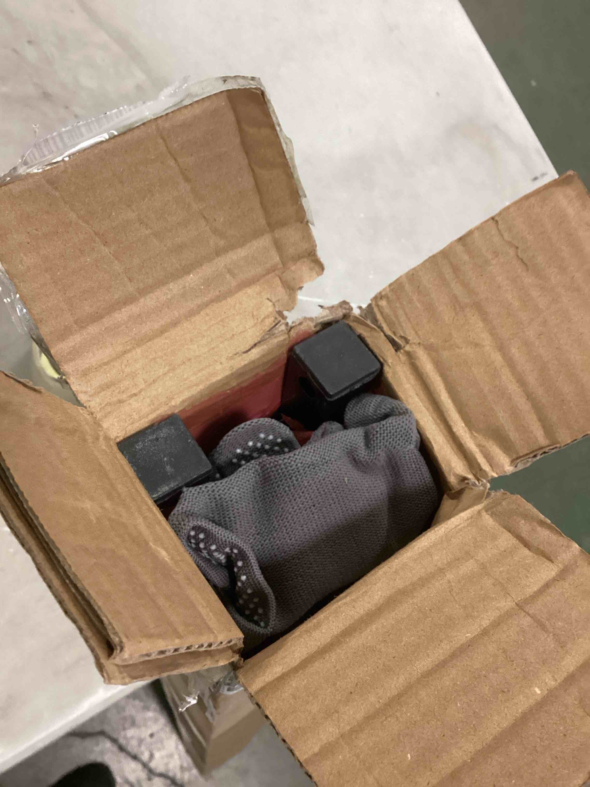 https://s3.amazonaws.com/lotting-images-prod/bidfta/GRN5840278_1705343664469.jpeg