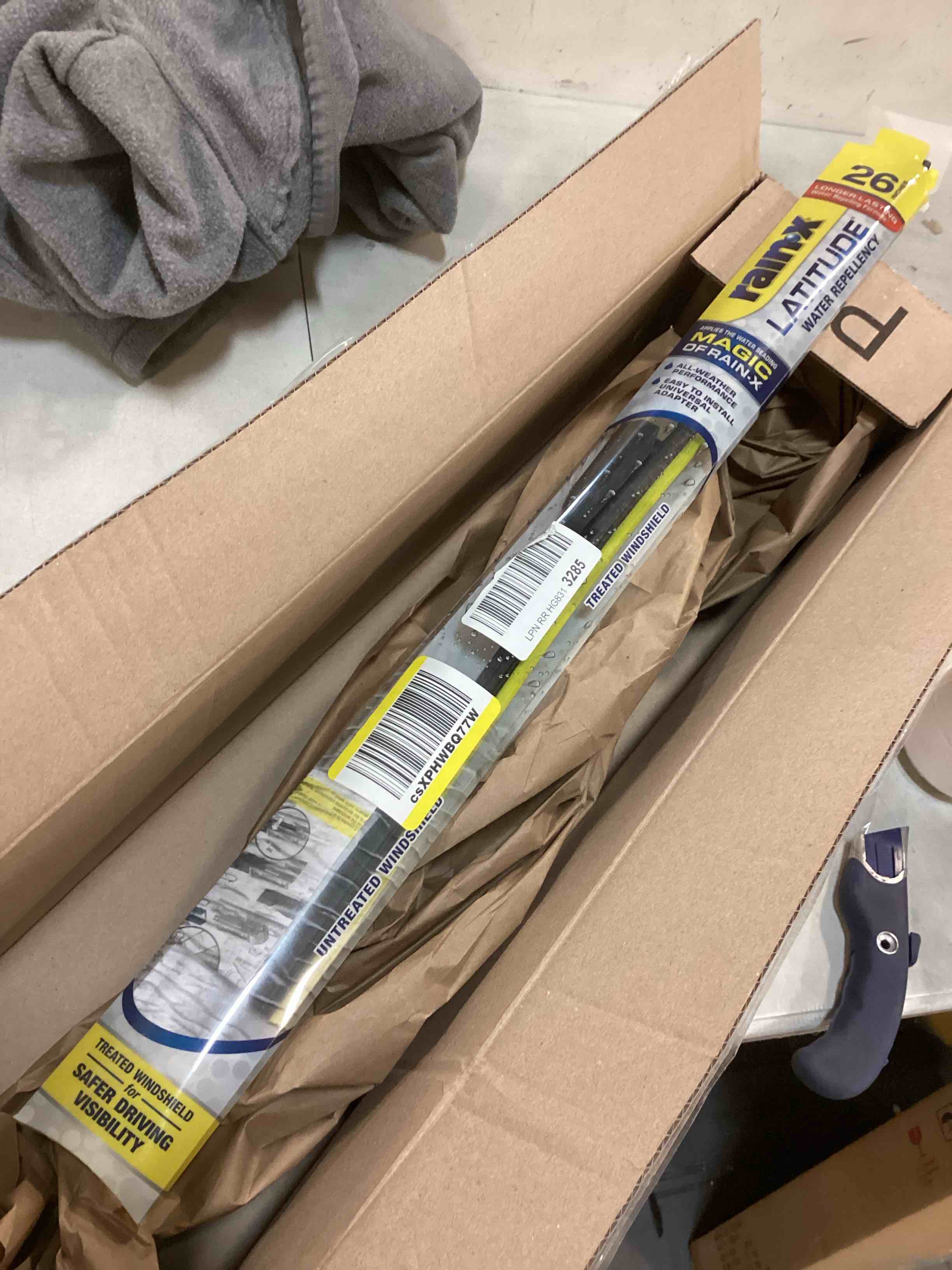 https://s3.amazonaws.com/lotting-images-prod/bidfta/GRN5840785_1705933317825.jpeg