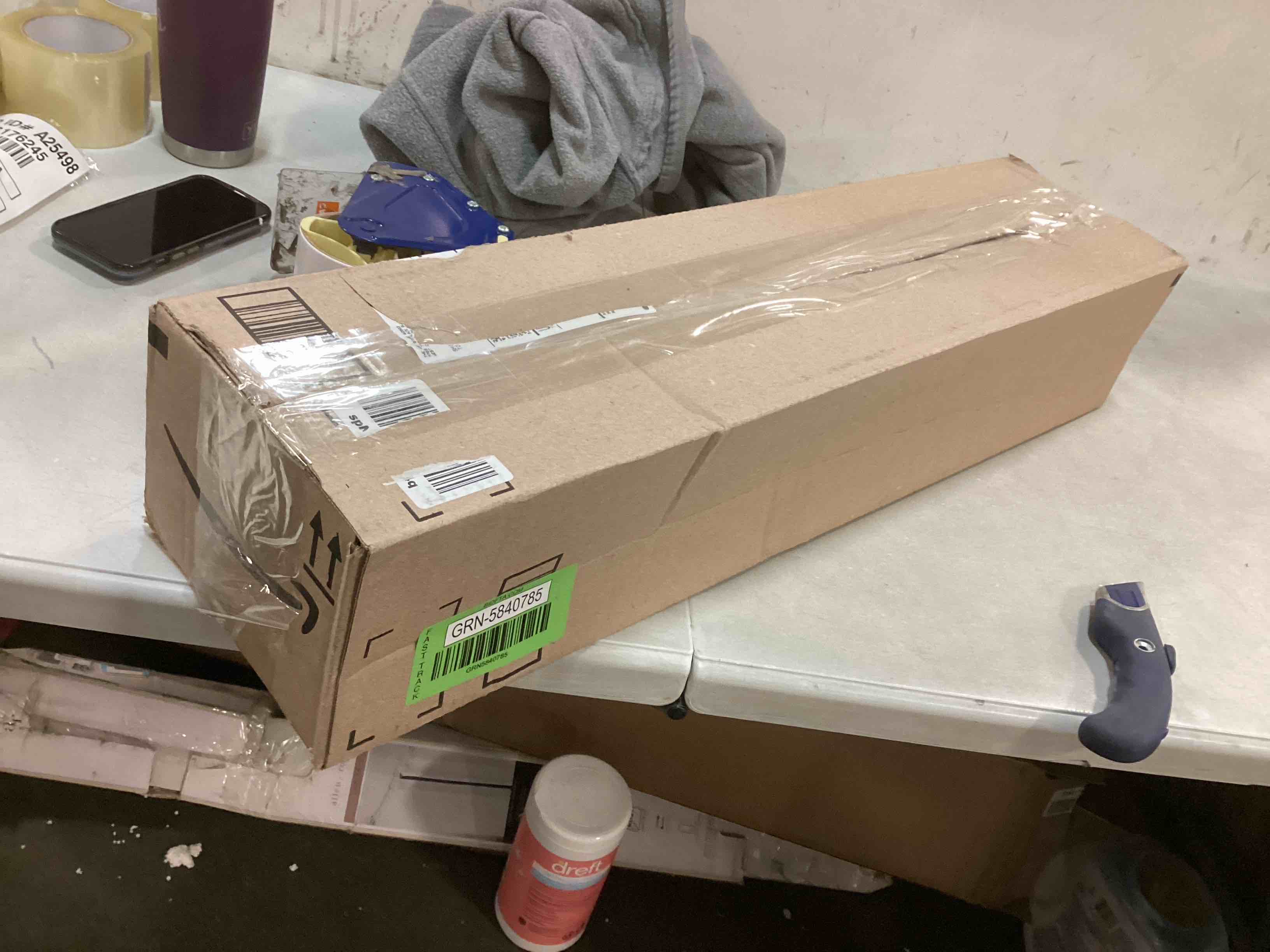 https://s3.amazonaws.com/lotting-images-prod/bidfta/GRN5840785_1705933349637.jpeg