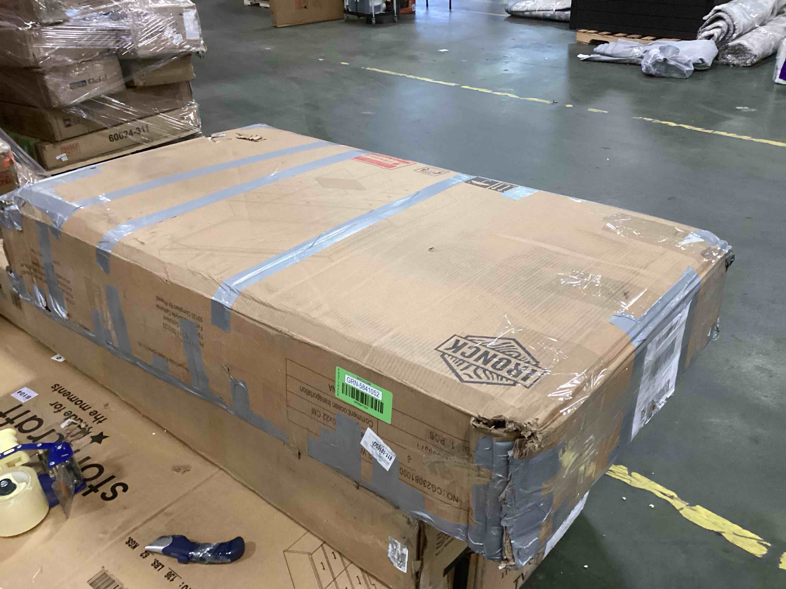 https://s3.amazonaws.com/lotting-images-prod/bidfta/GRN5841052_1706037744604.jpeg