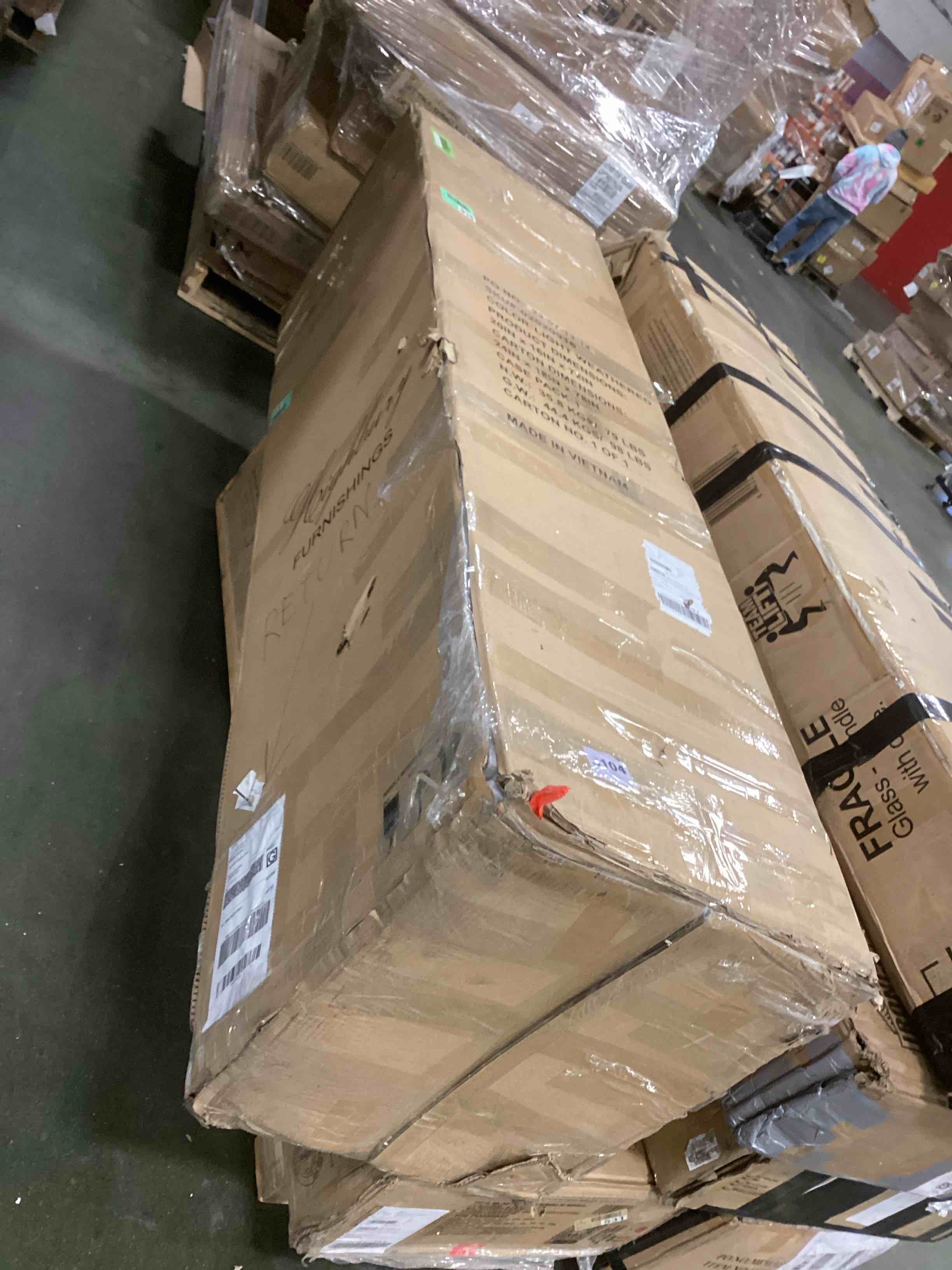 https://s3.amazonaws.com/lotting-images-prod/bidfta/GRN5841053_1706036021998.jpeg