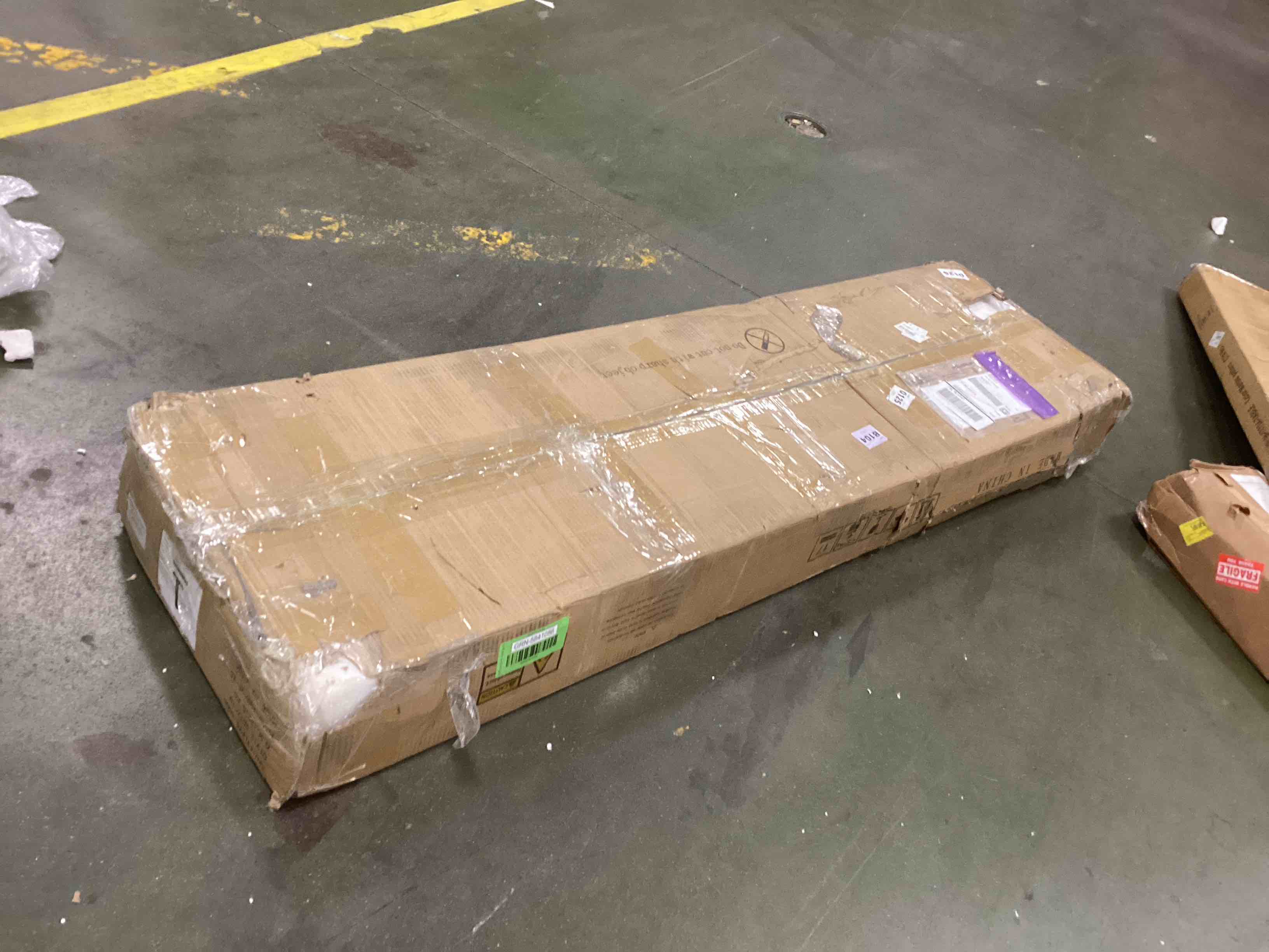 https://s3.amazonaws.com/lotting-images-prod/bidfta/GRN5841086_1706044746876.jpeg