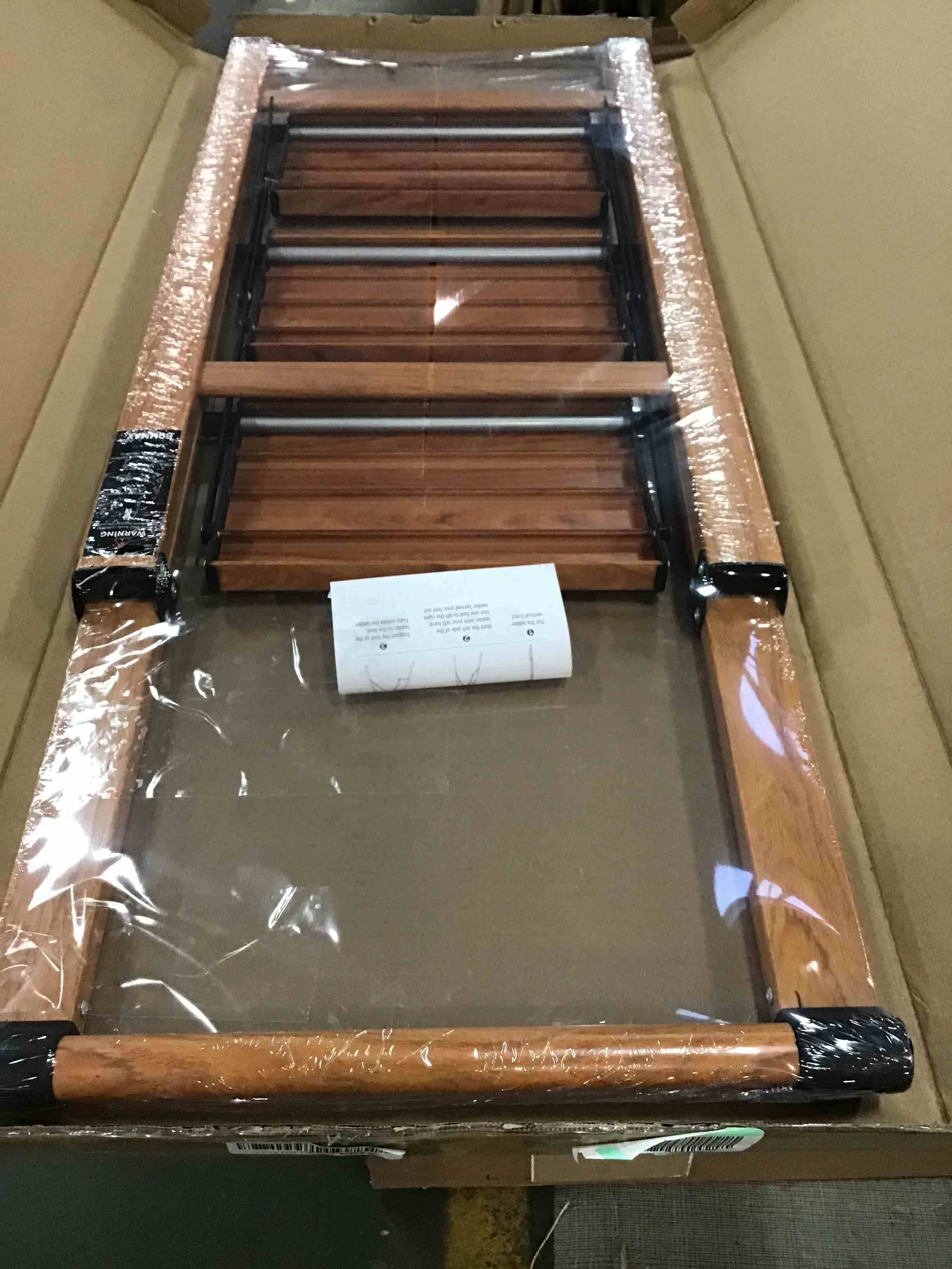 https://s3.amazonaws.com/lotting-images-prod/bidfta/GRN5841462_1704288018782.jpeg