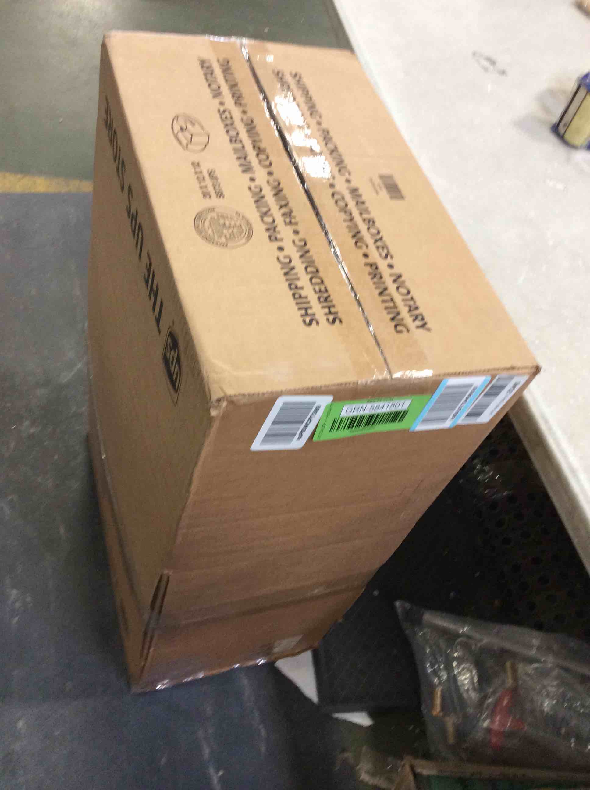 https://s3.amazonaws.com/lotting-images-prod/bidfta/GRN5841801_1705426472759.jpeg