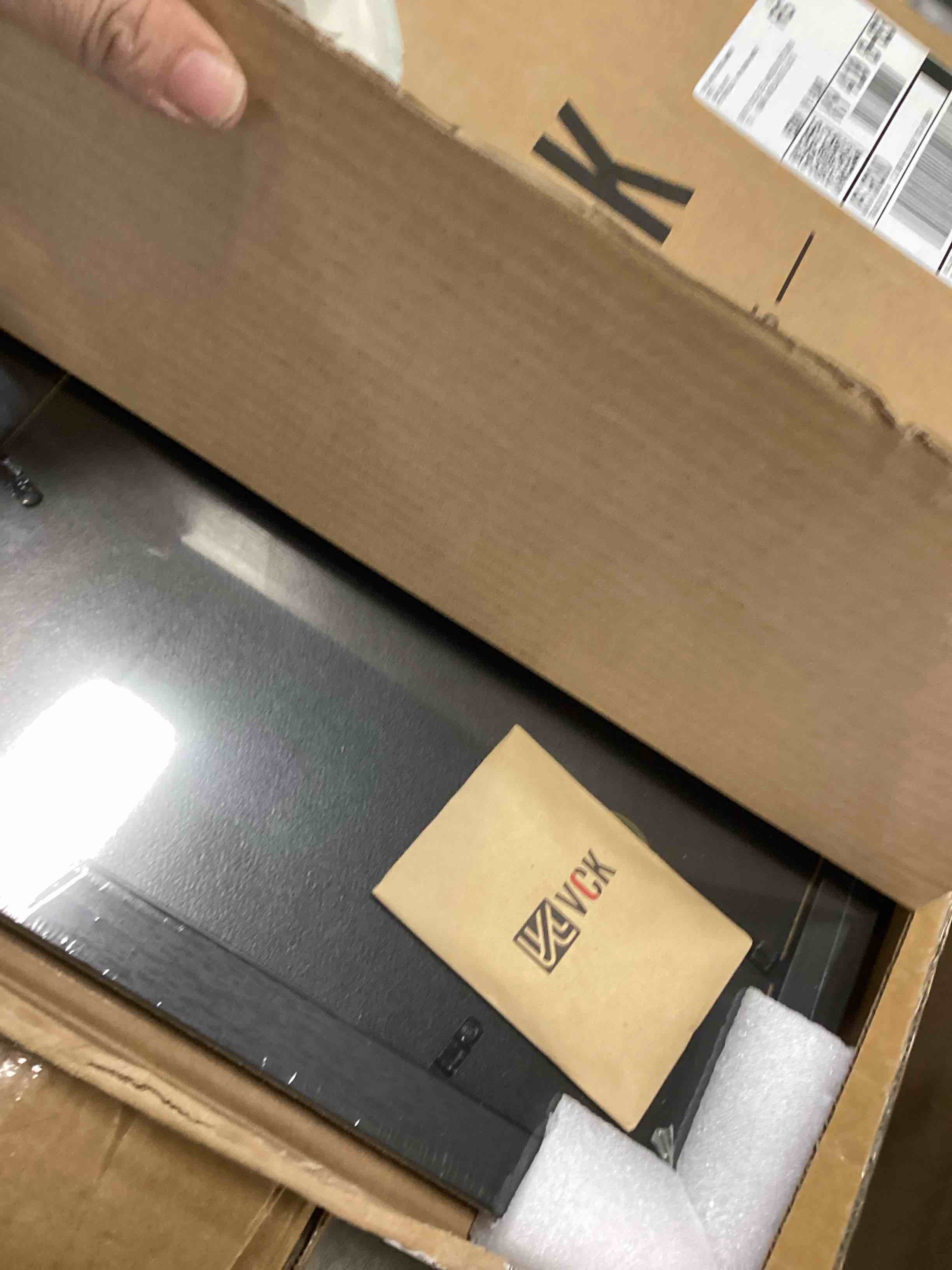 https://s3.amazonaws.com/lotting-images-prod/bidfta/GRN5842156_1705849071243.jpeg