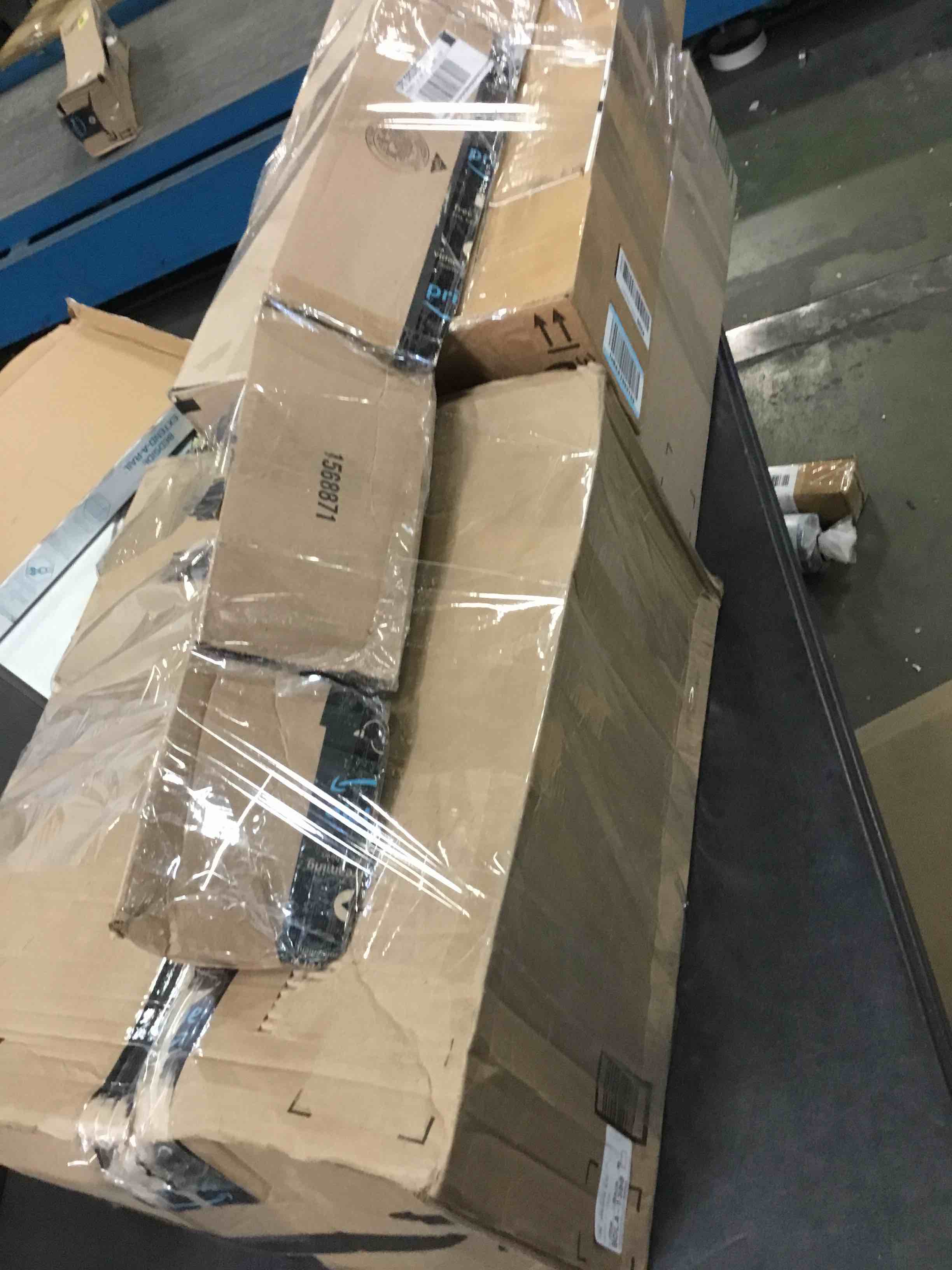 https://s3.amazonaws.com/lotting-images-prod/bidfta/GRN5842409_1707158128123.jpeg