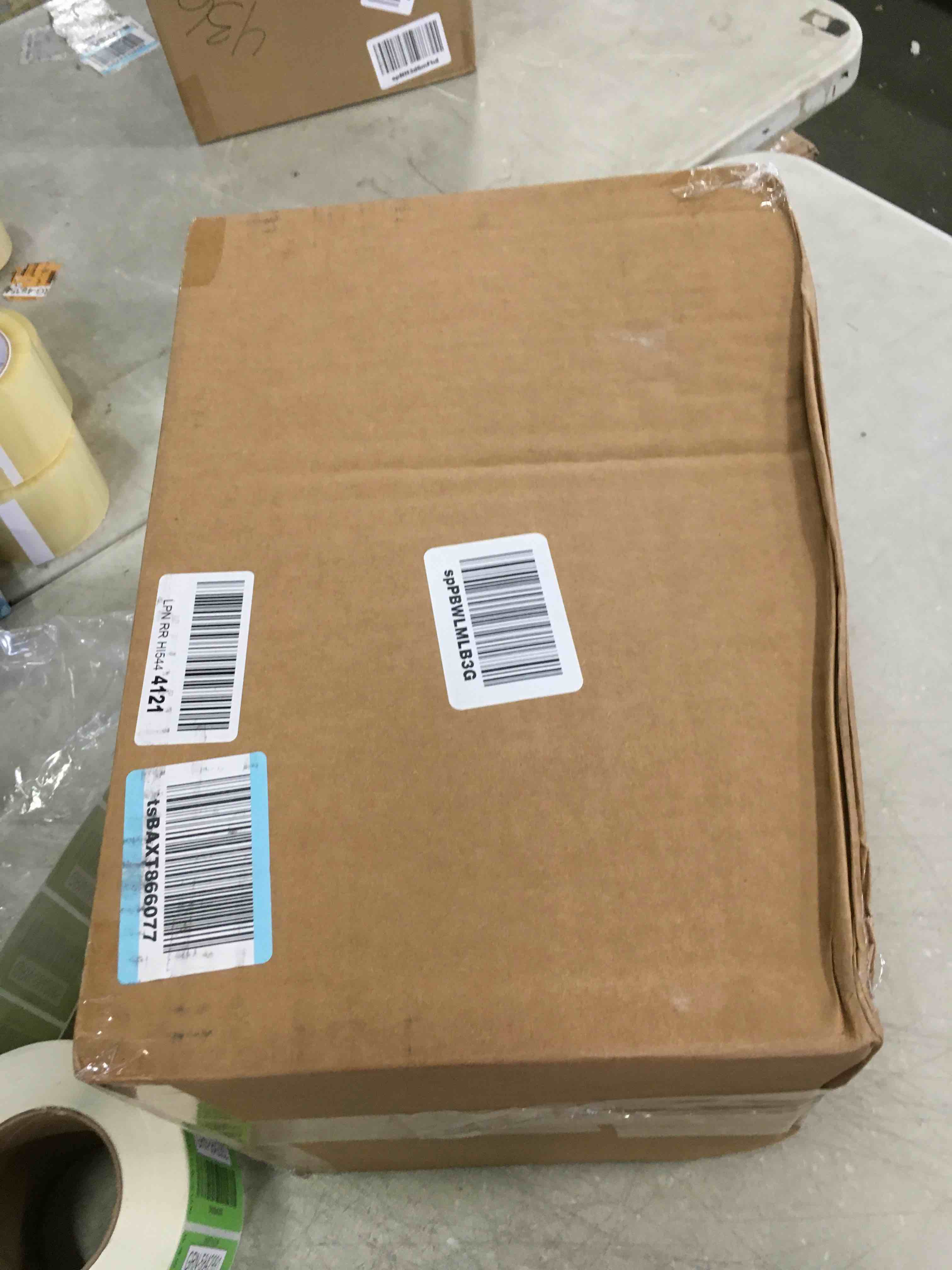https://s3.amazonaws.com/lotting-images-prod/bidfta/GRN5842983_1704311731238.jpeg